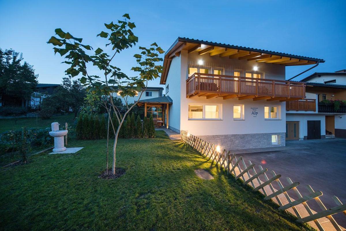 Apartment with Terrace photo 1