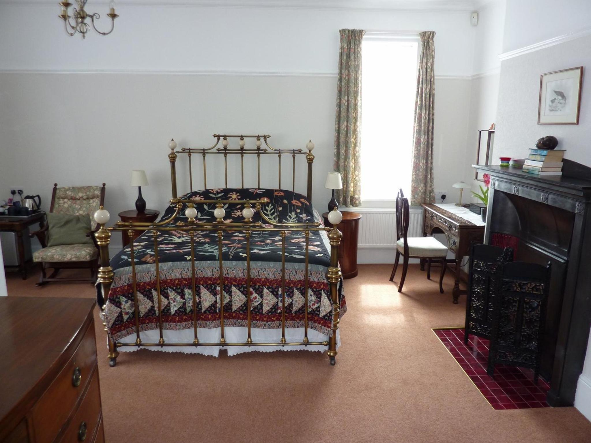Deluxe Double Room with Shower photo 2