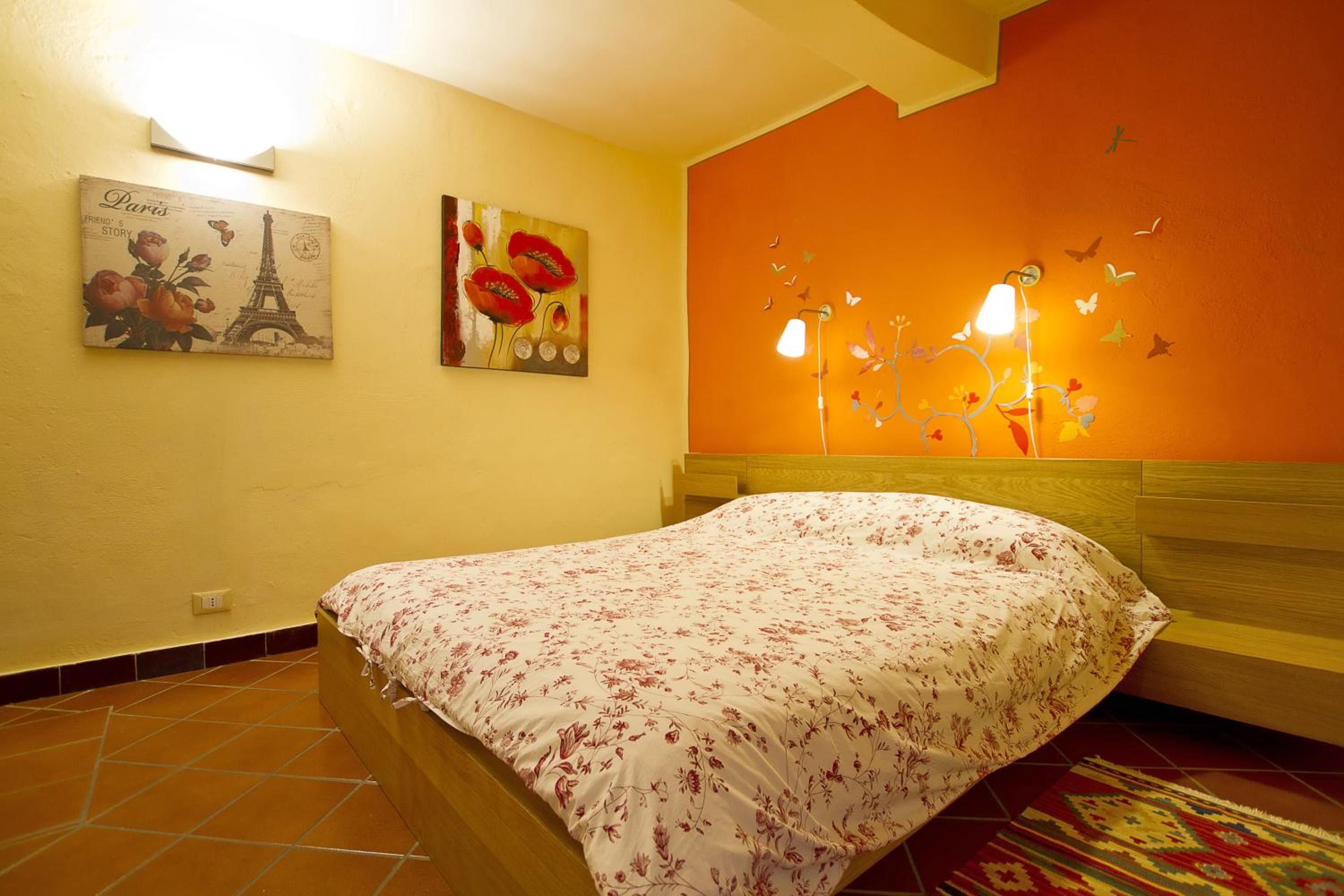 Double Room with Private Bathroom photo 1