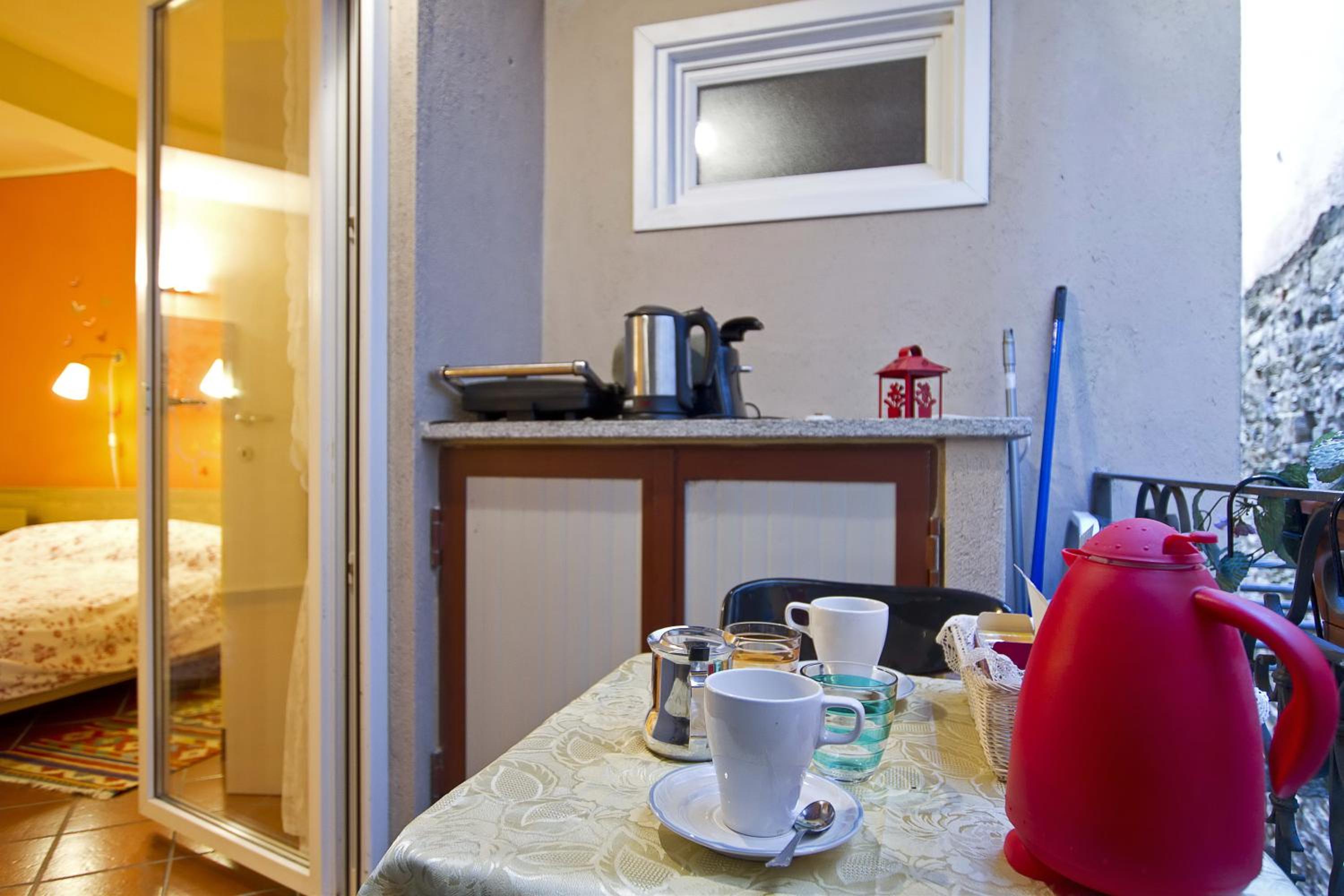 Double Room with Private Bathroom photo 2