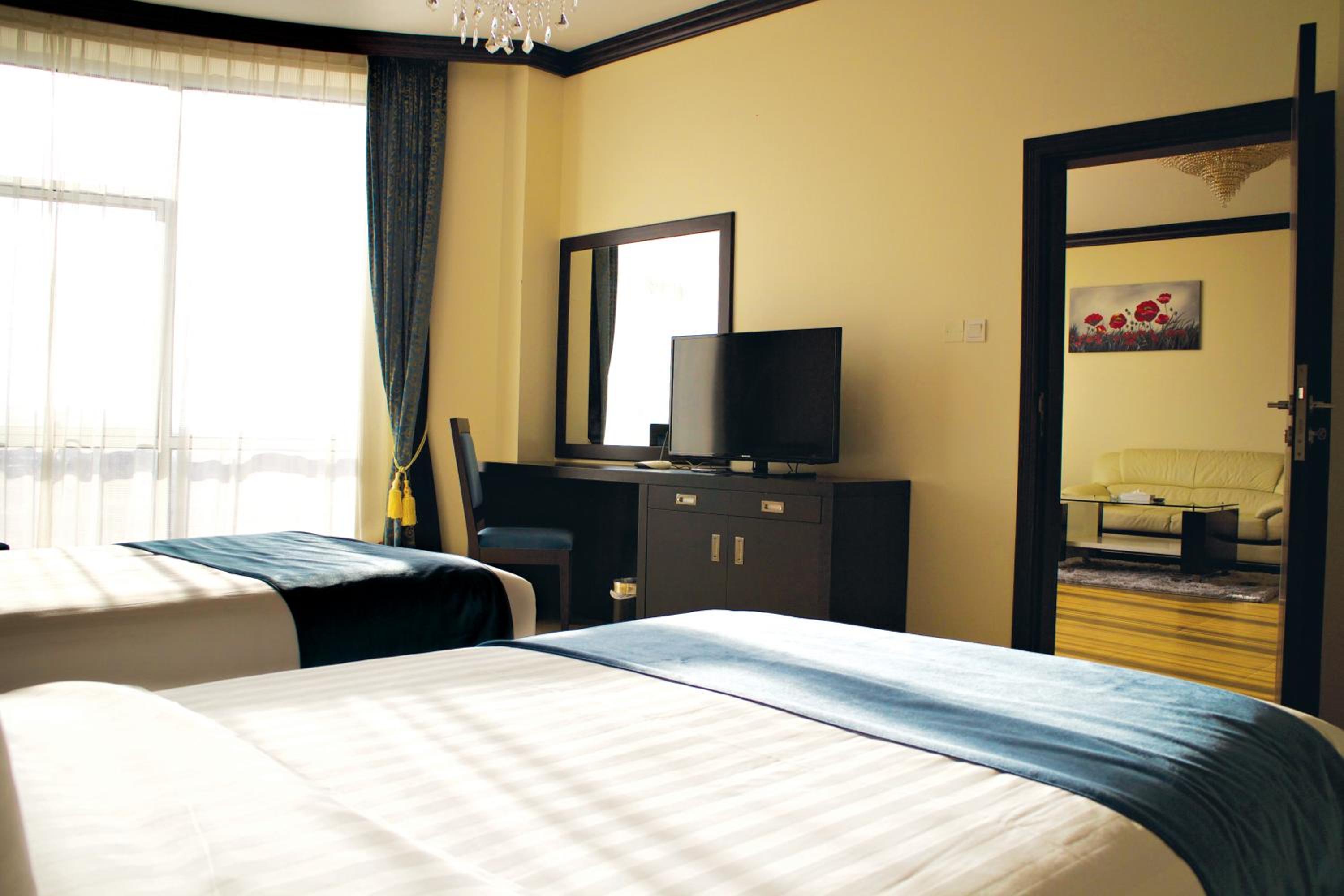 Executive Suite