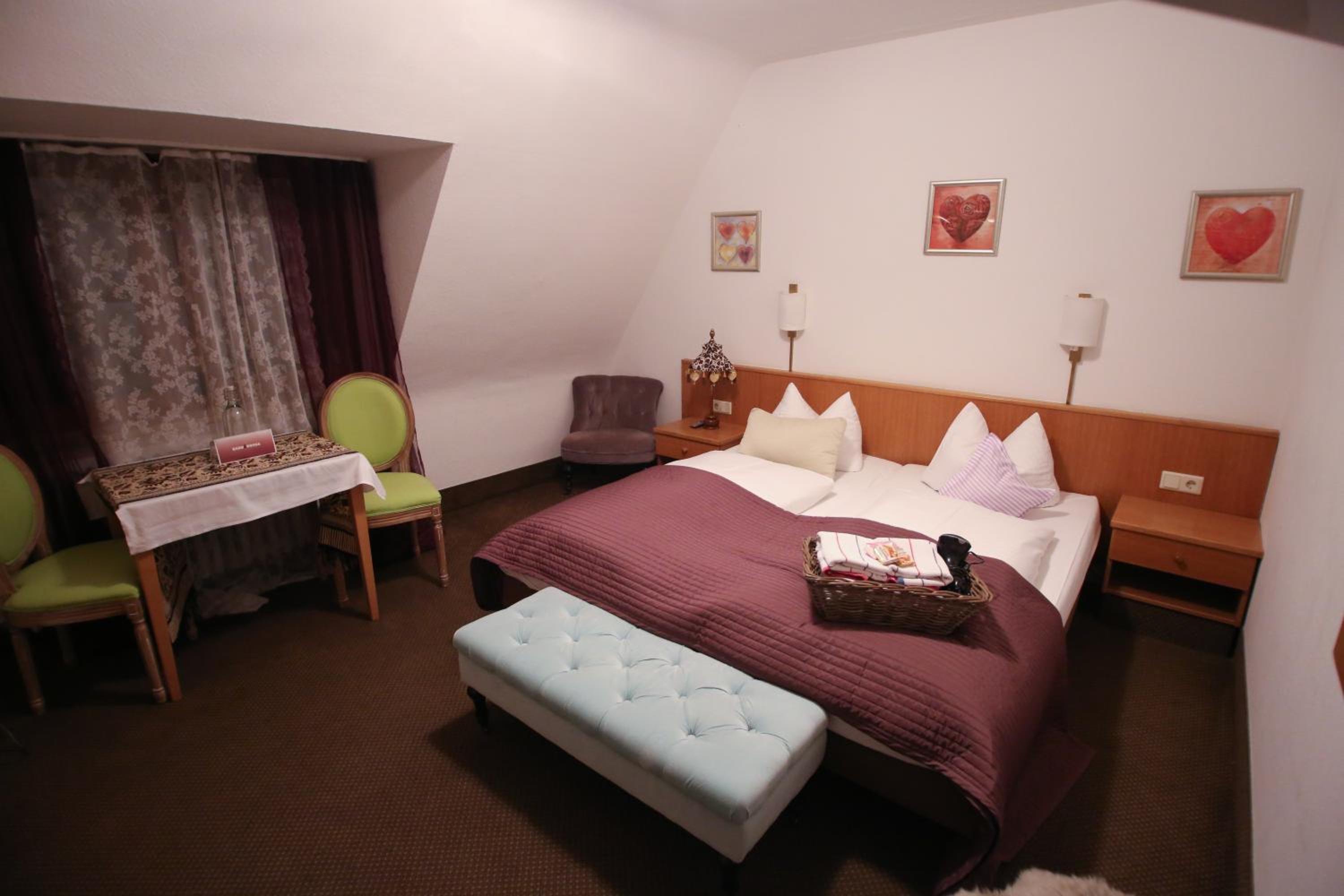 Double Room - Photo 33