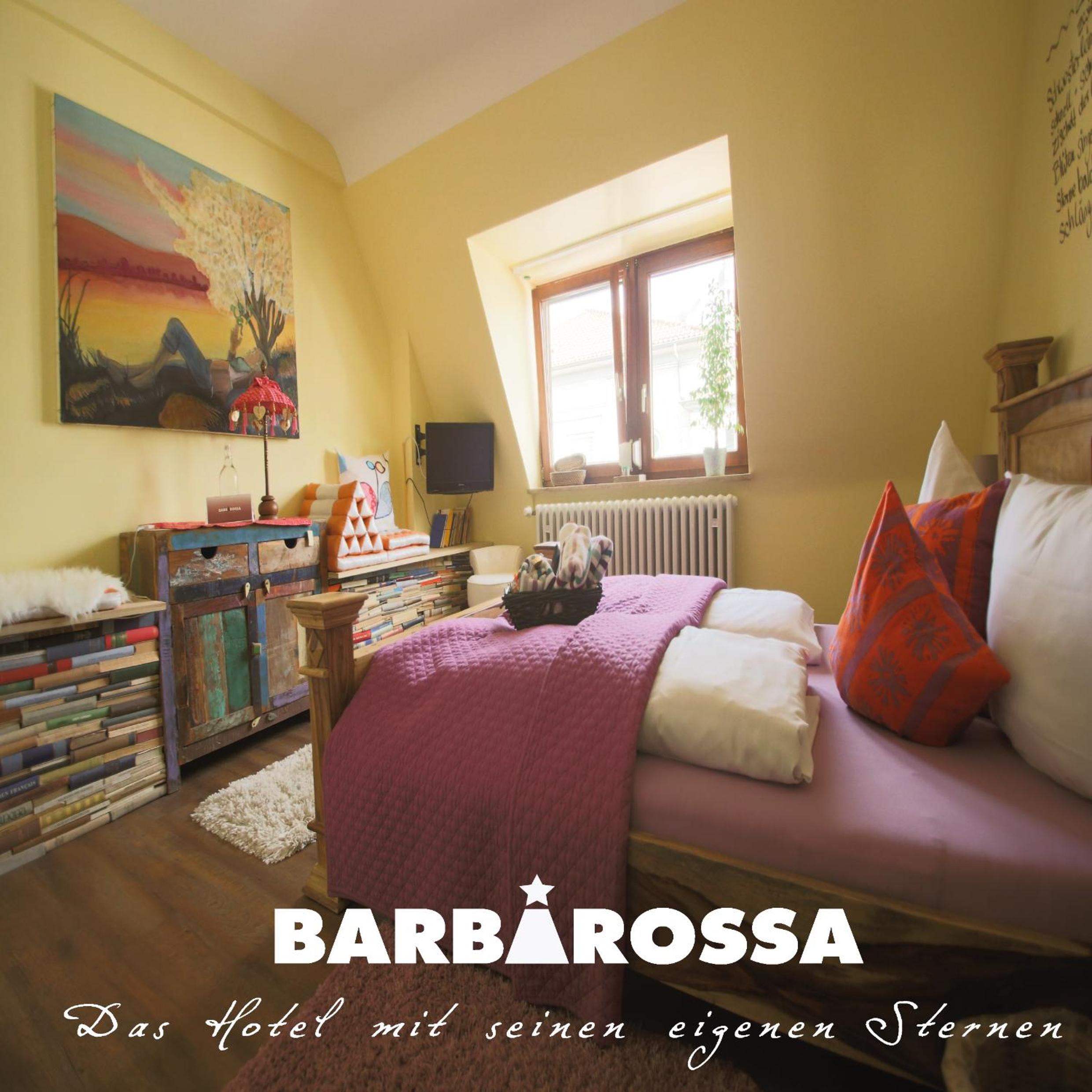 Double Room - Photo 32