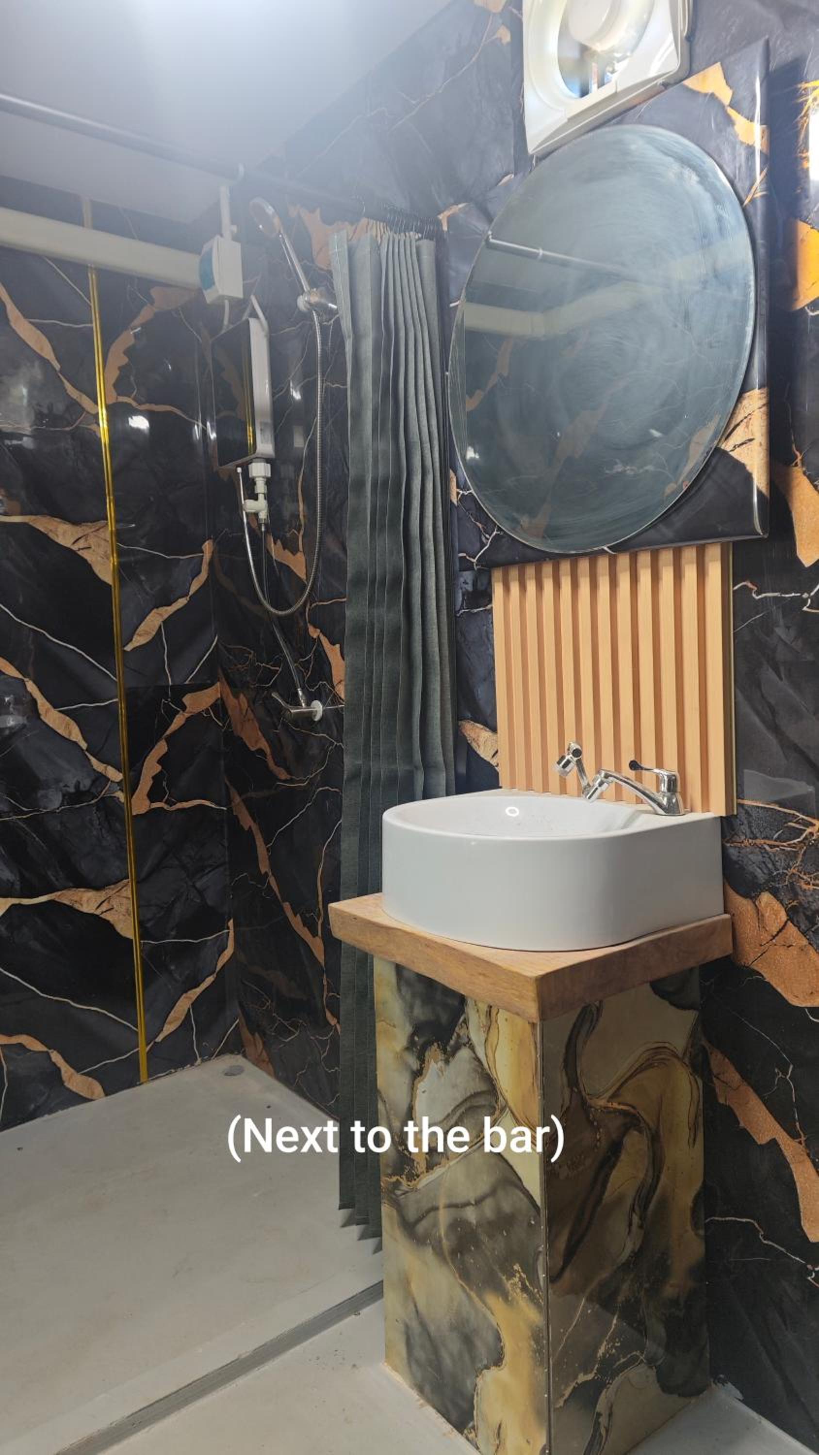 Double or Twin Room with Private Bathroom photo 2