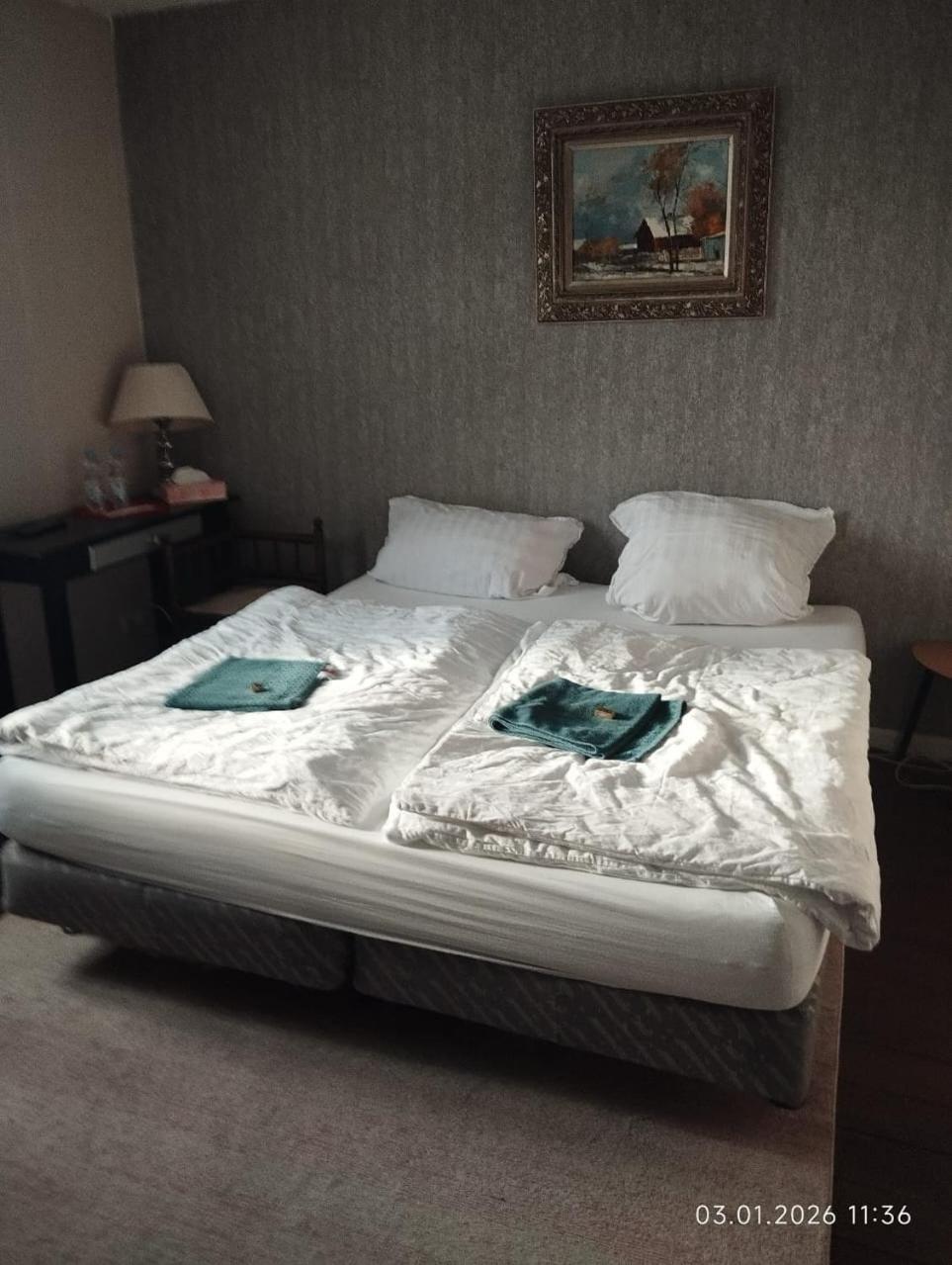Deluxe Double Room with Shower photo 1