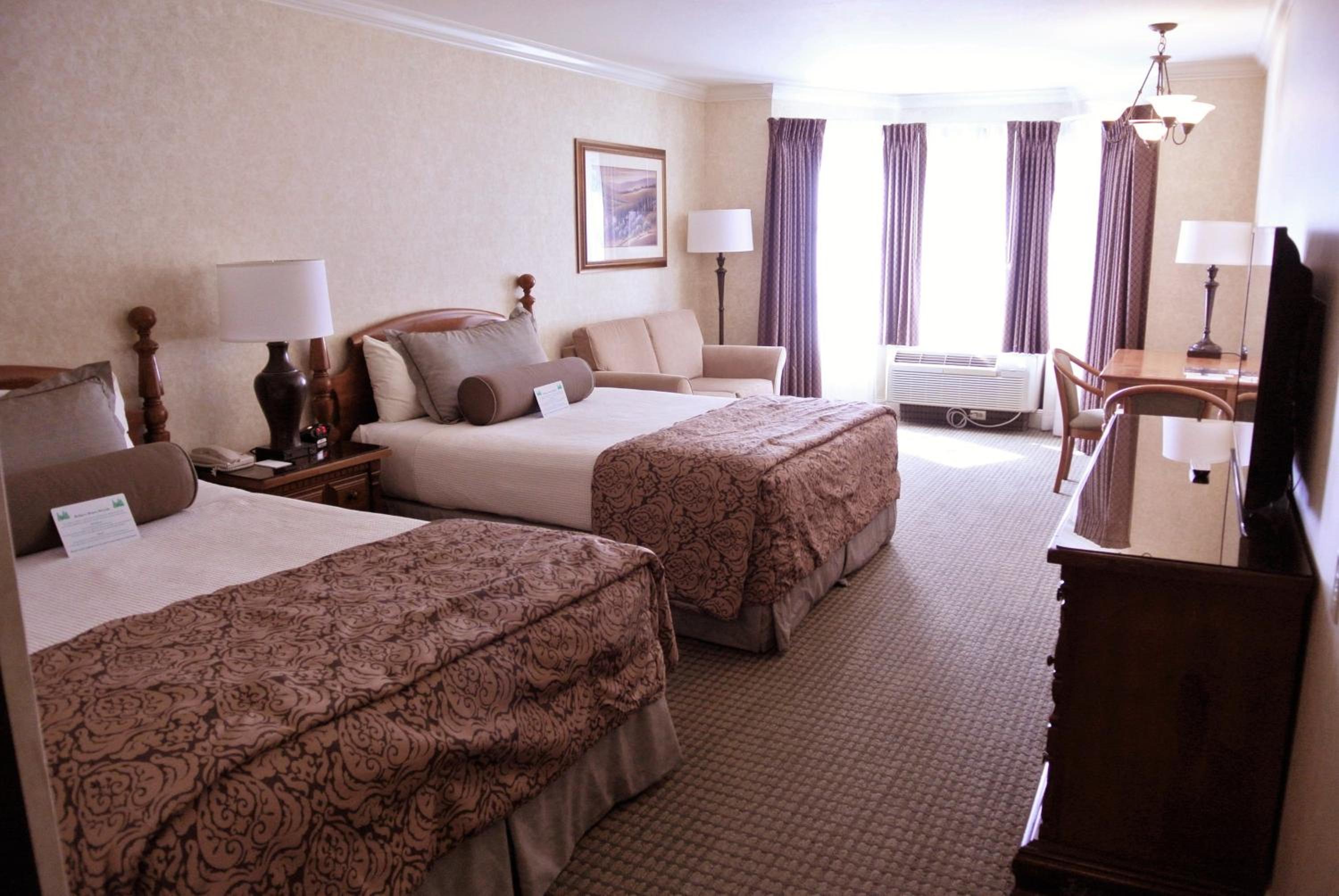 Queen Room with Two Queen Beds