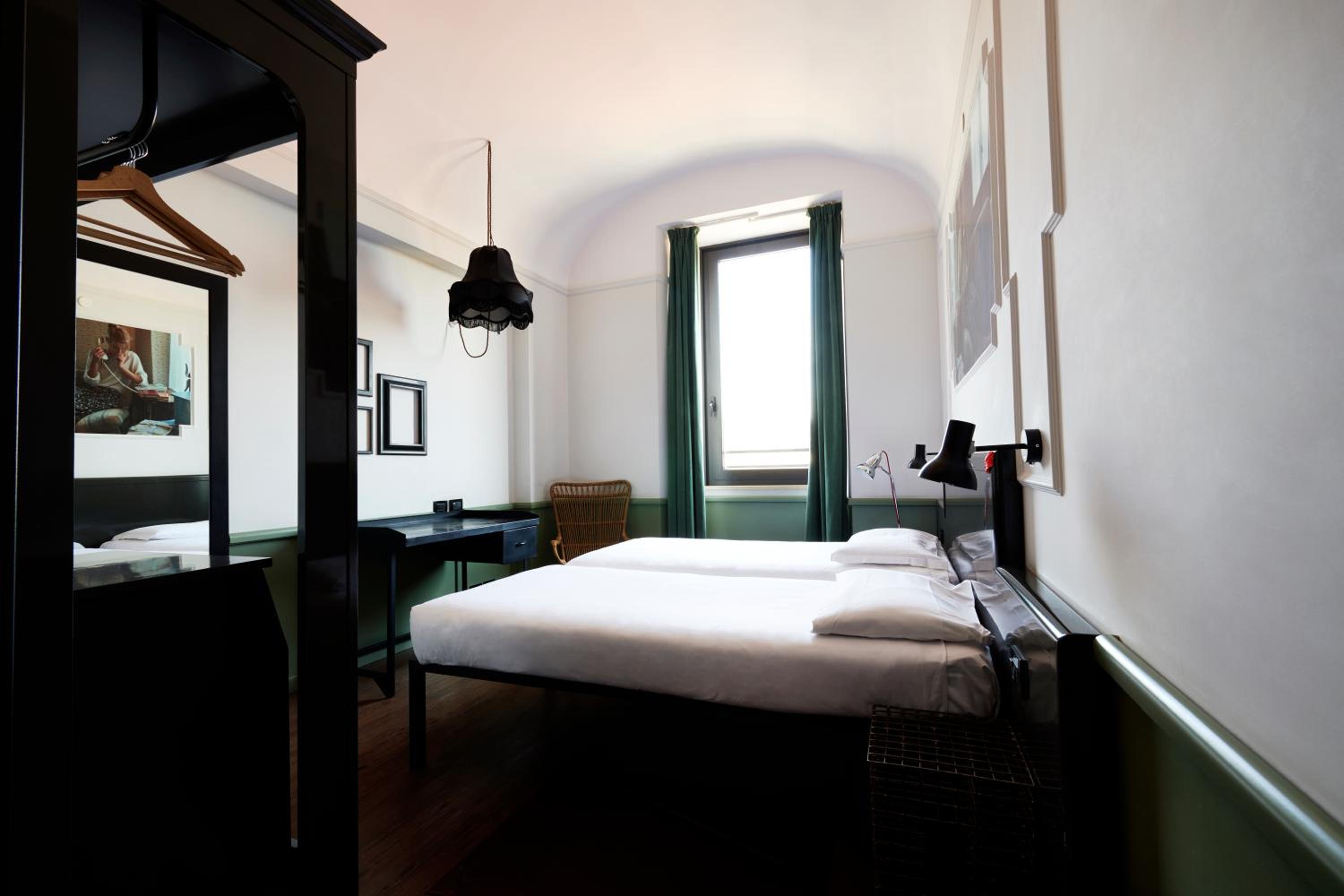 Superior Twin Room photo 1