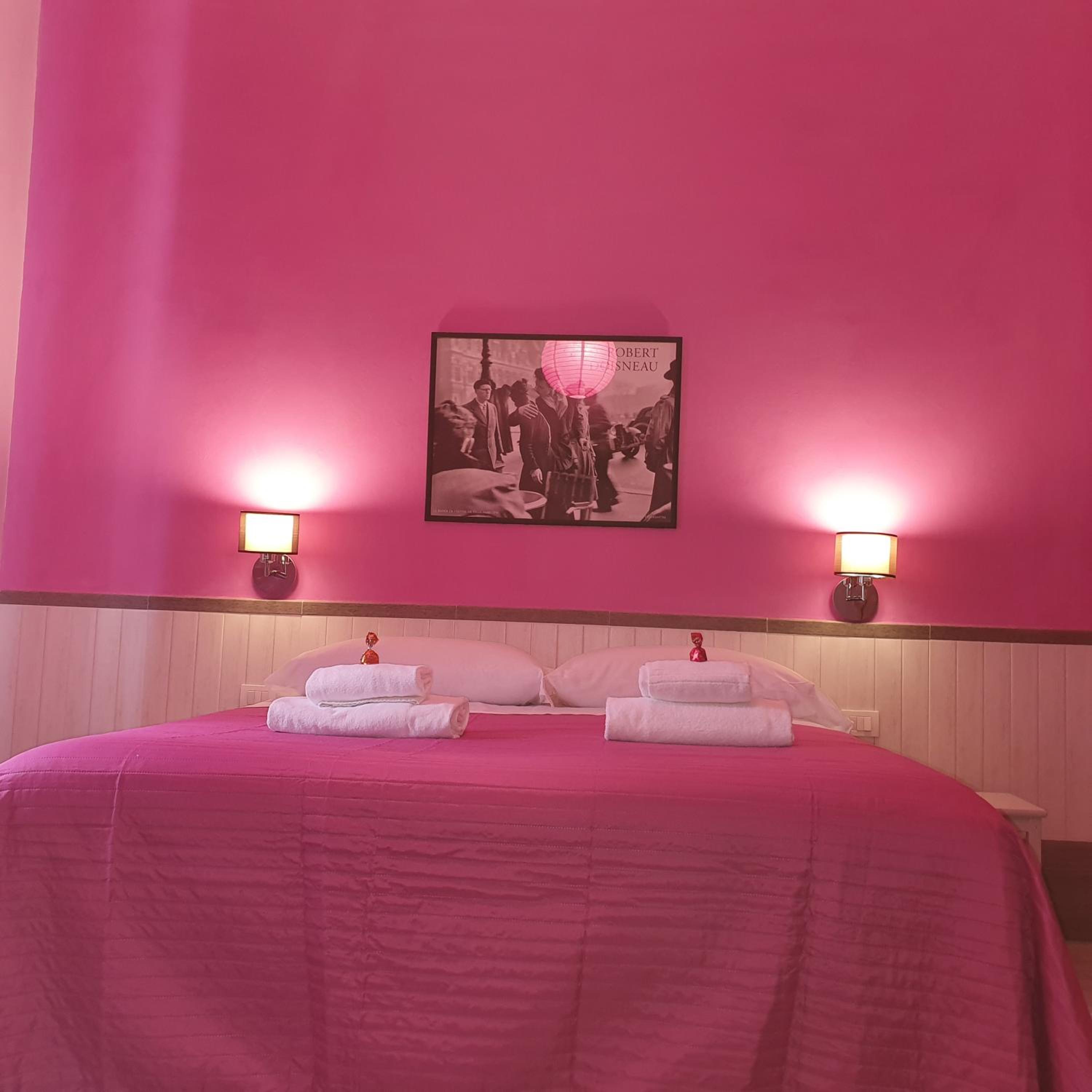 Standard Double Room with Shared Bathroom photo 2
