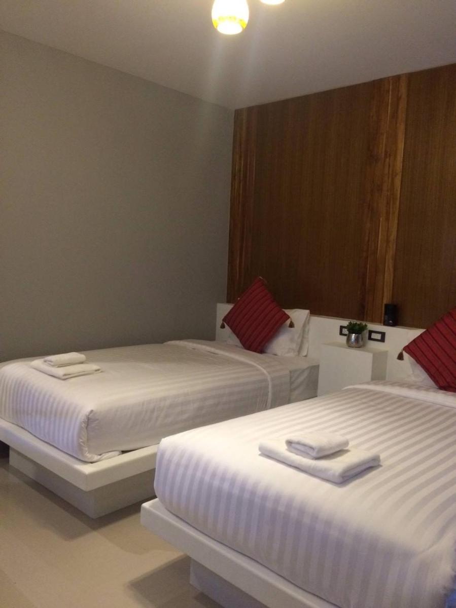 Standard Twin Room - Photo 2