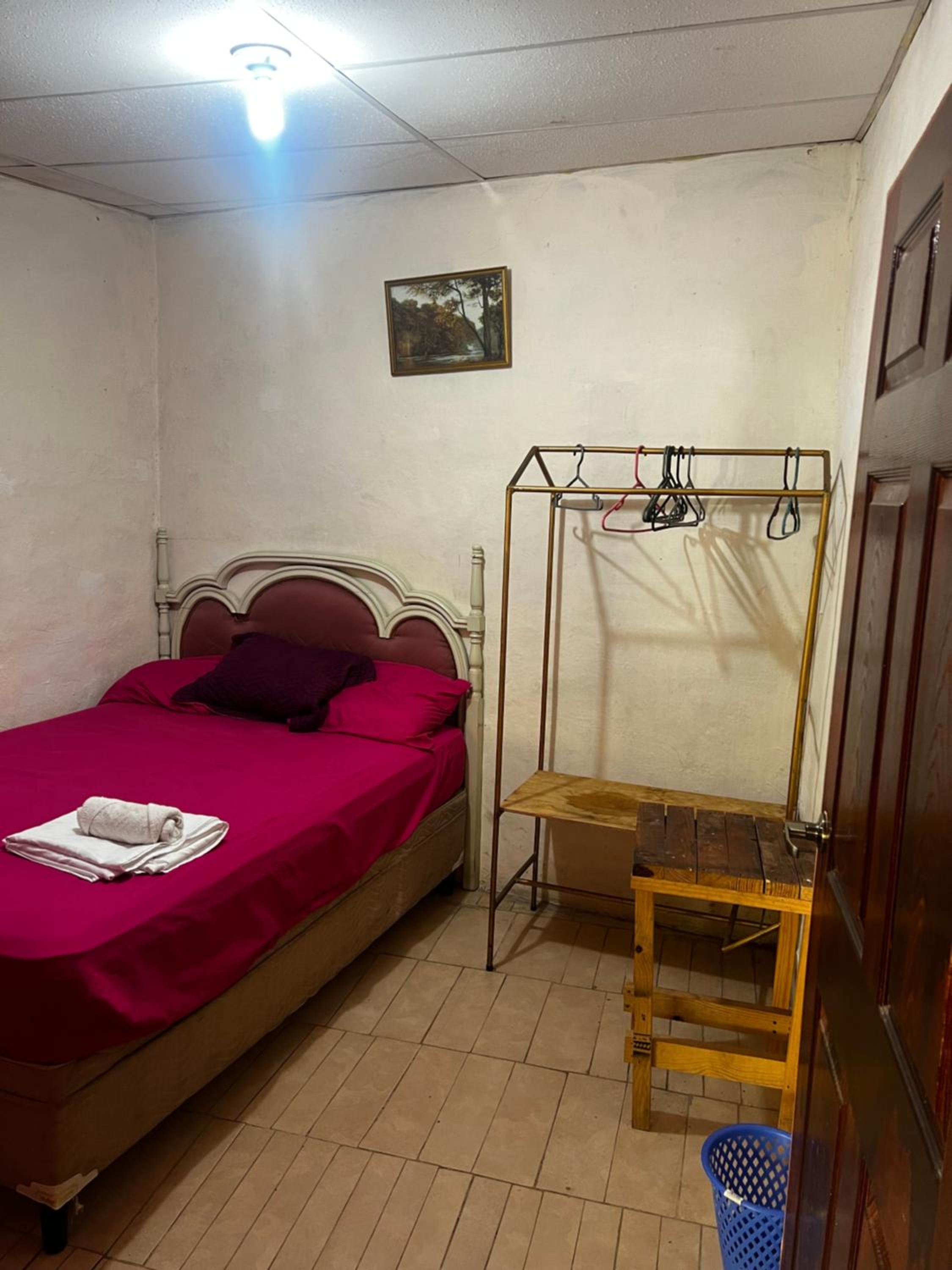 Standard Double Room with Fan photo 3