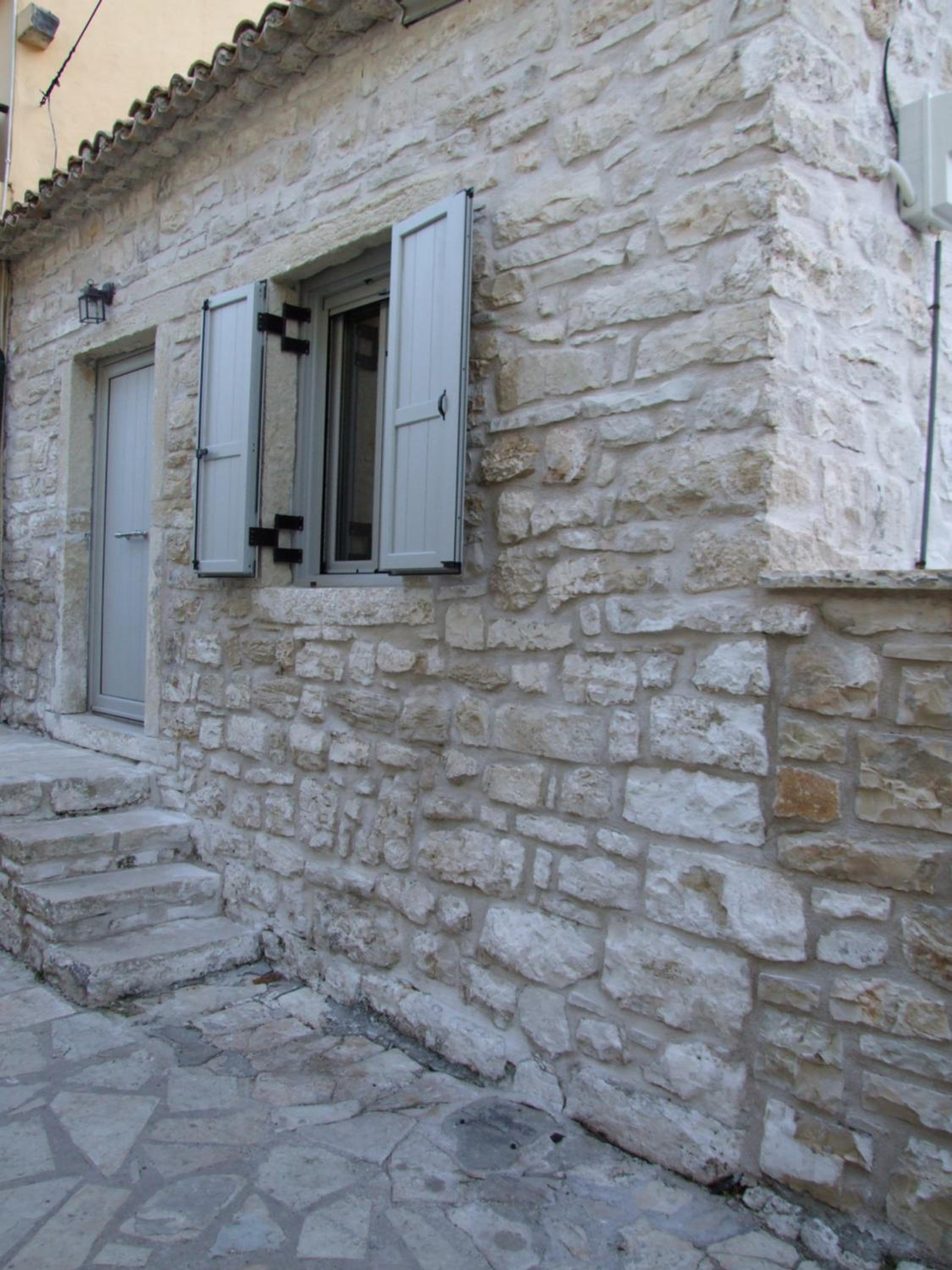 Villa photo 3