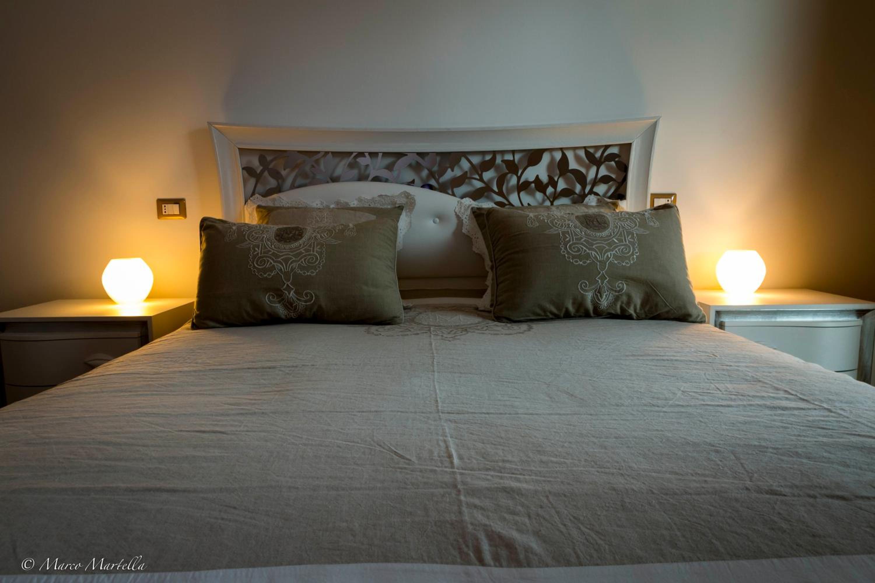 Queen Room with Balcony photo 3