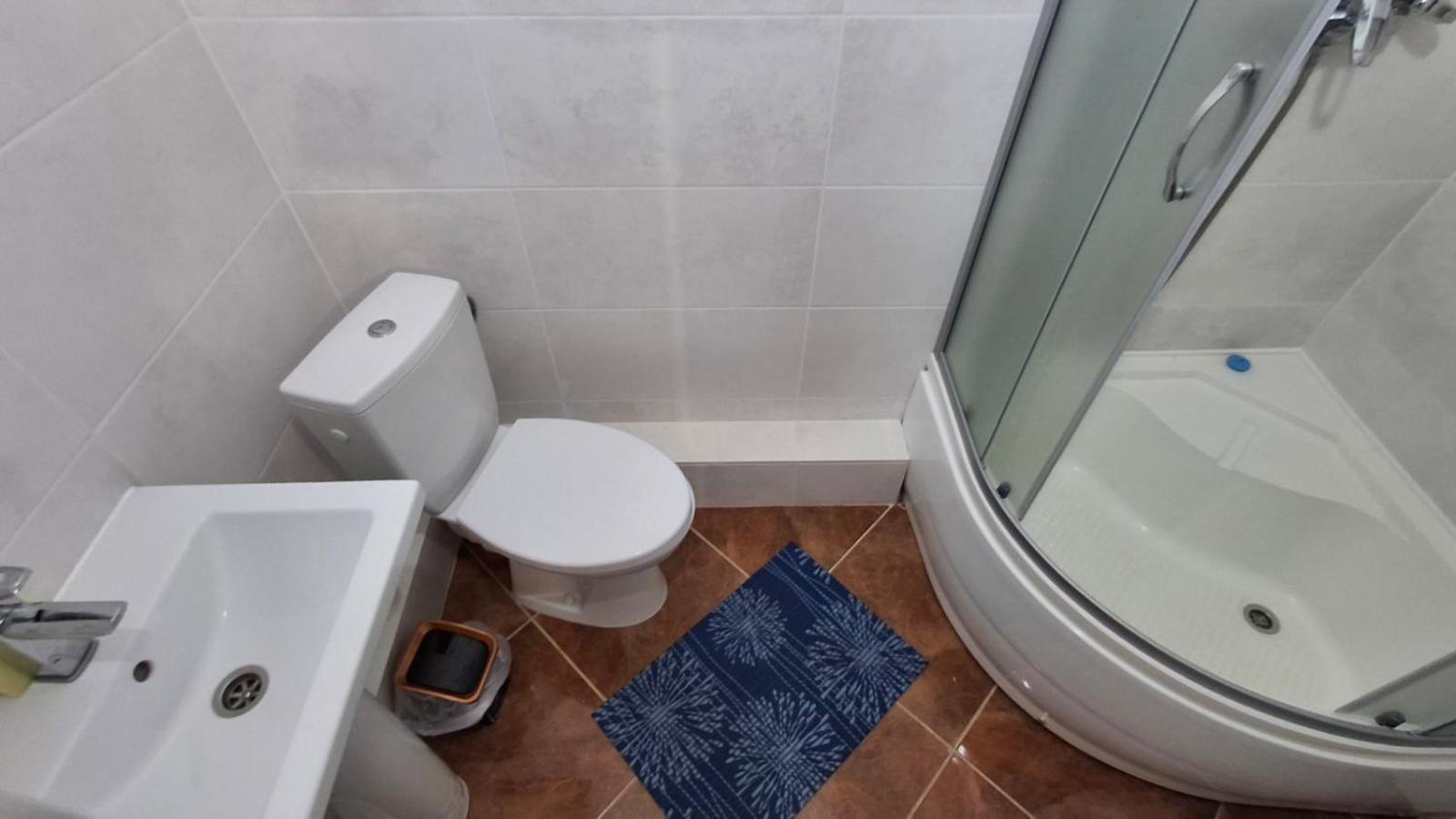 Twin Room with Shared Toilet photo 3