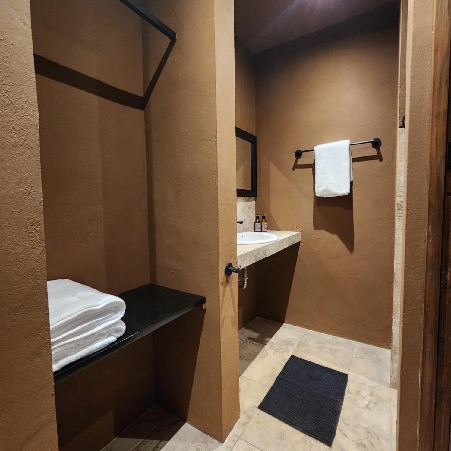 Superior Queen Room photo 1