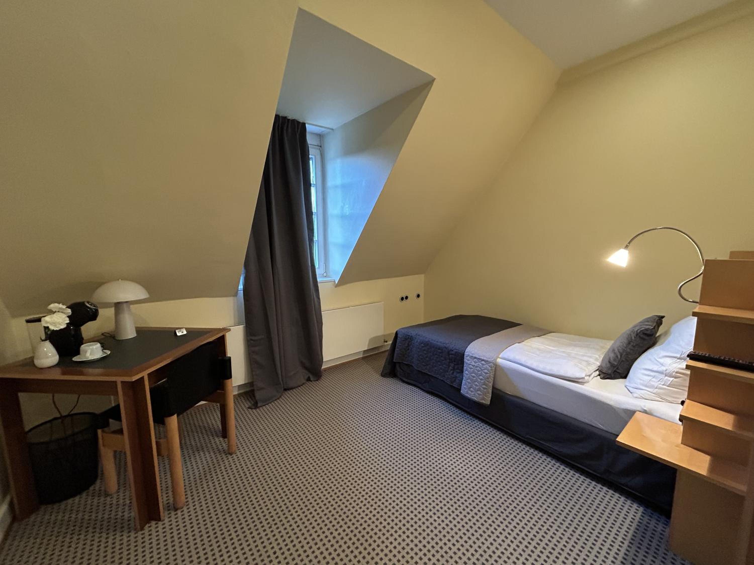 Single Room photo 1