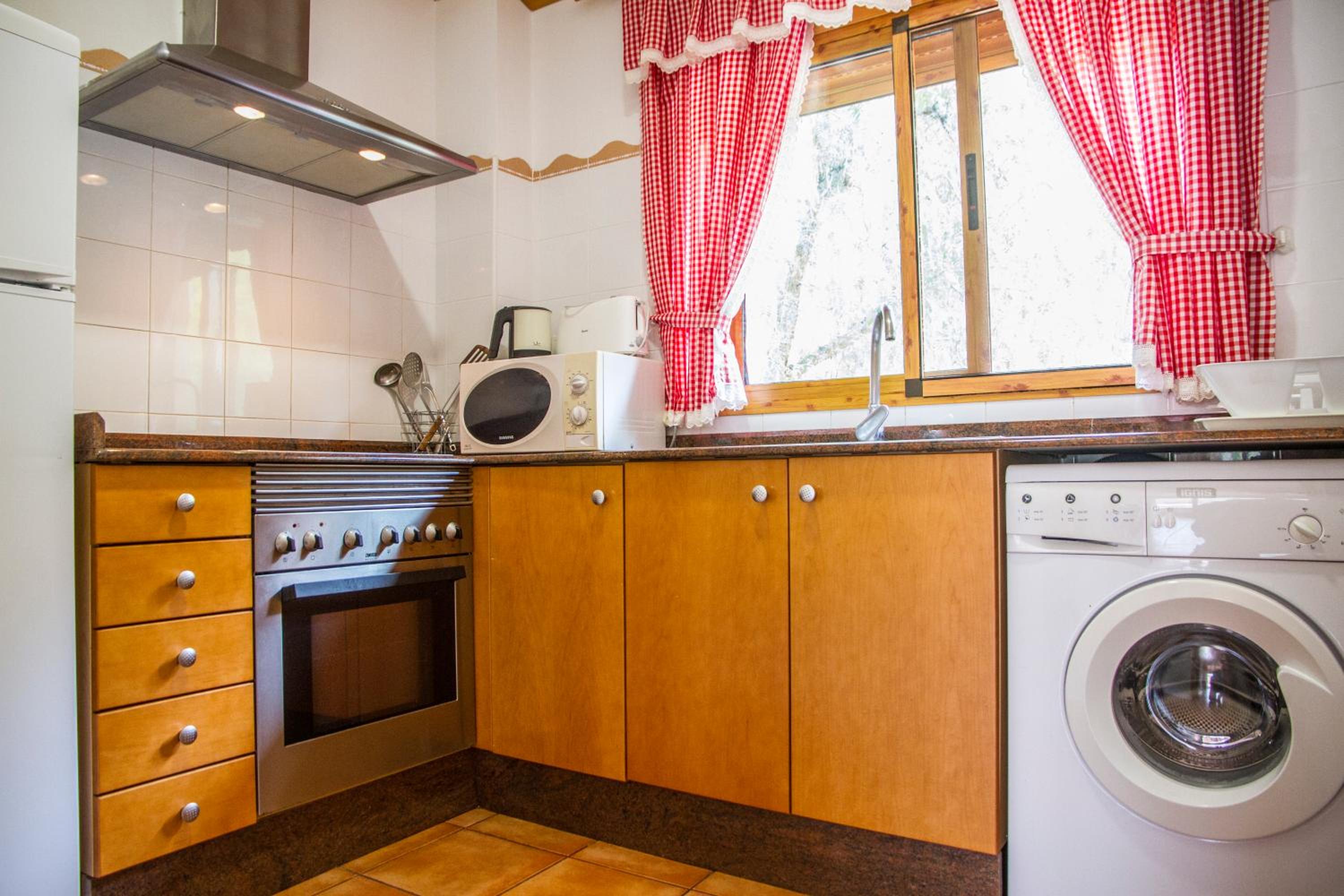 Apartment with Terrace photo 3