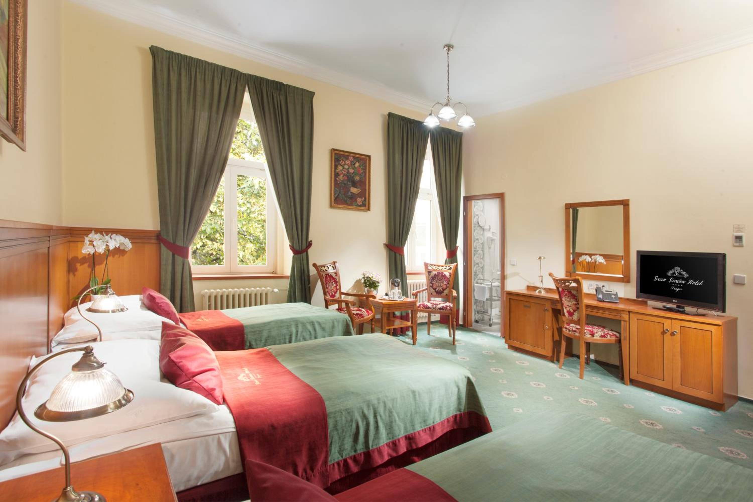 Superior Triple Room