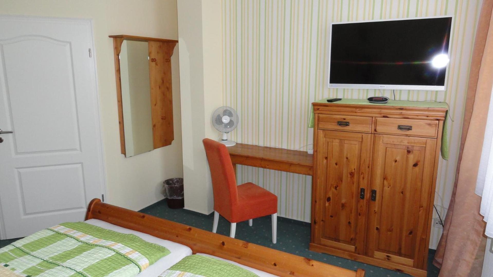 Standard Double Room photo 2