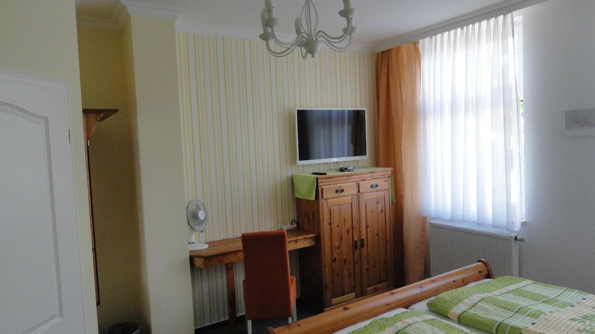 Standard Double Room photo 3
