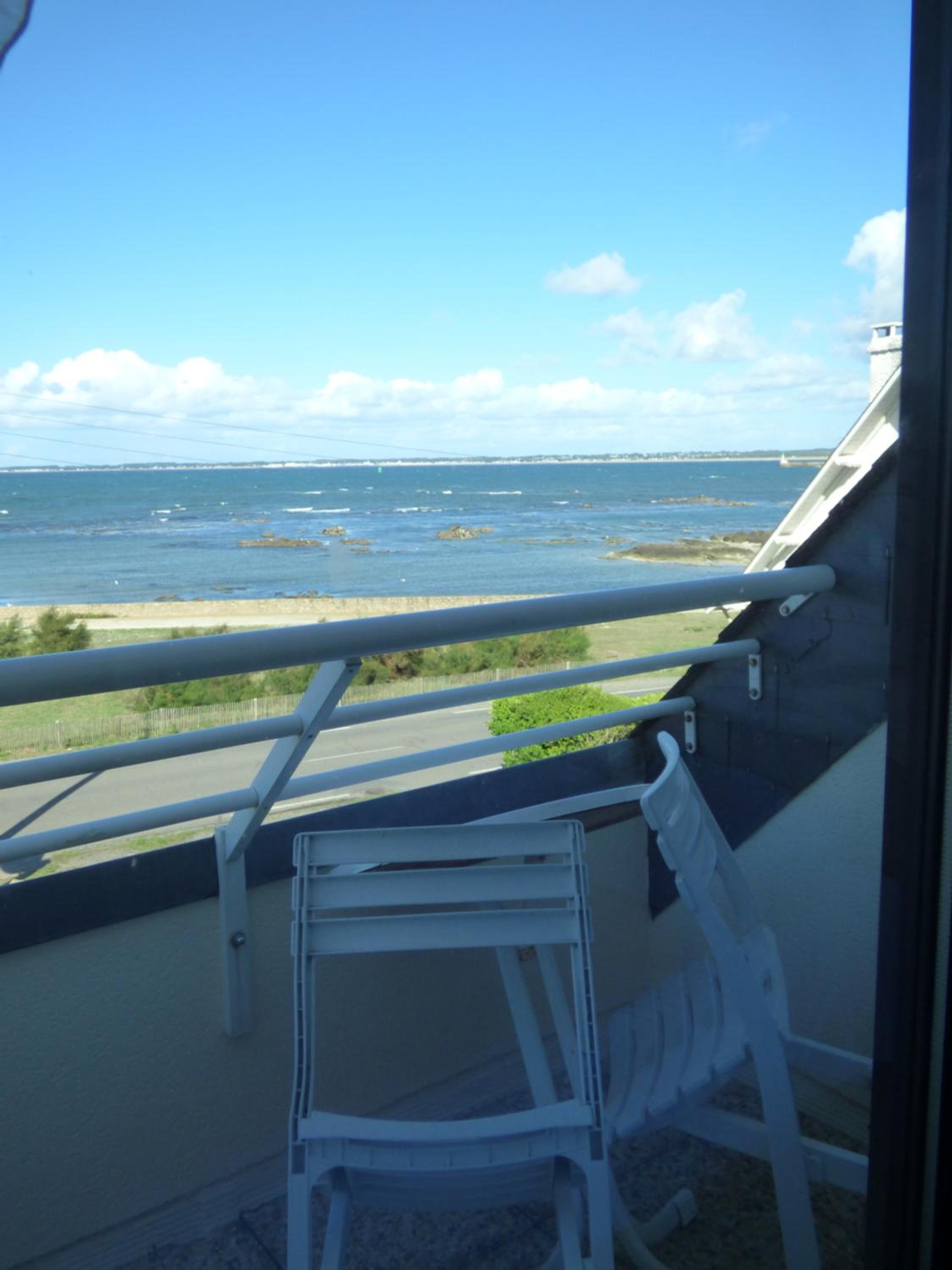 Double Room With Terrace/Balcony And Sea View   photo 2