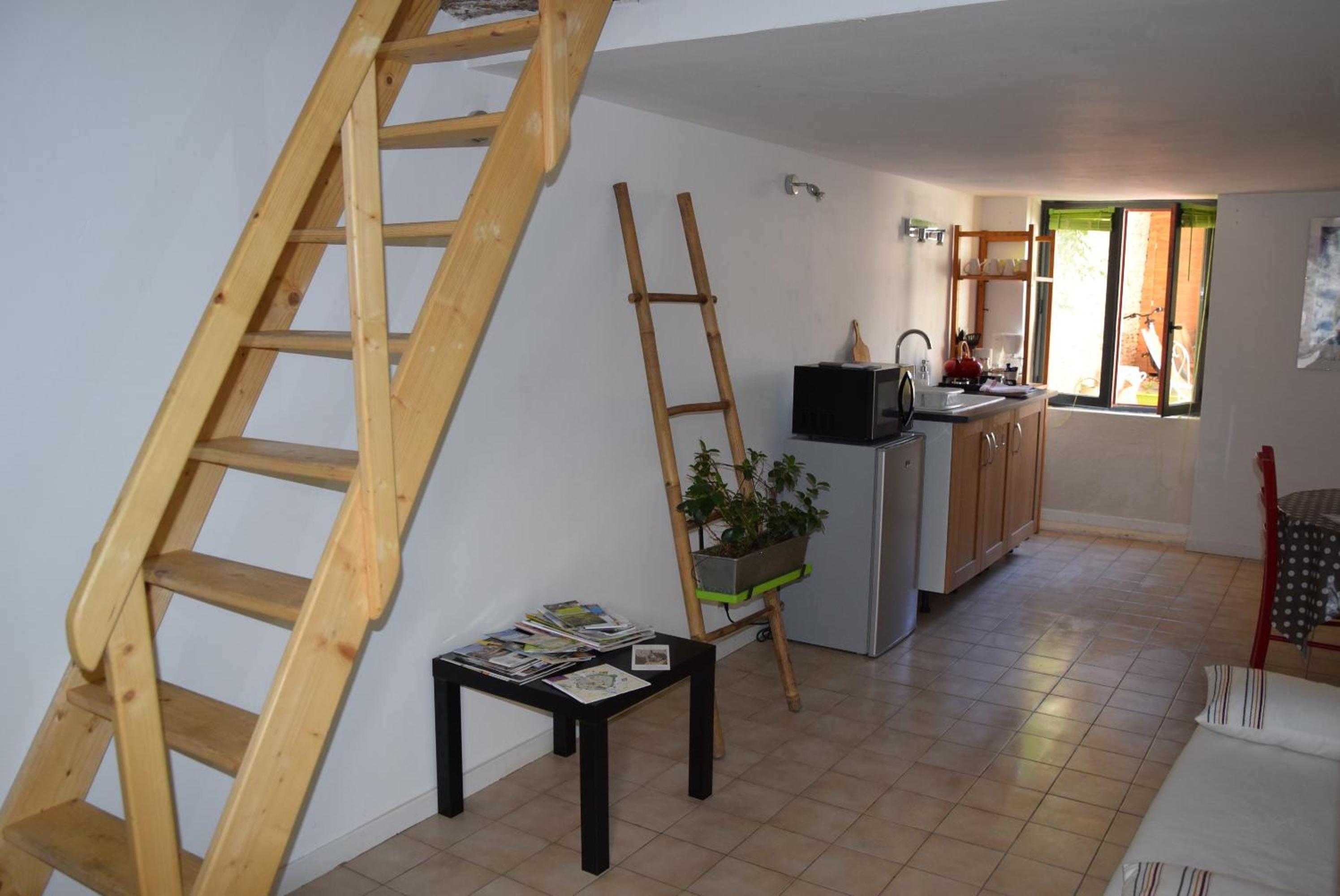 Apartment - Ground Floor - Photo 5