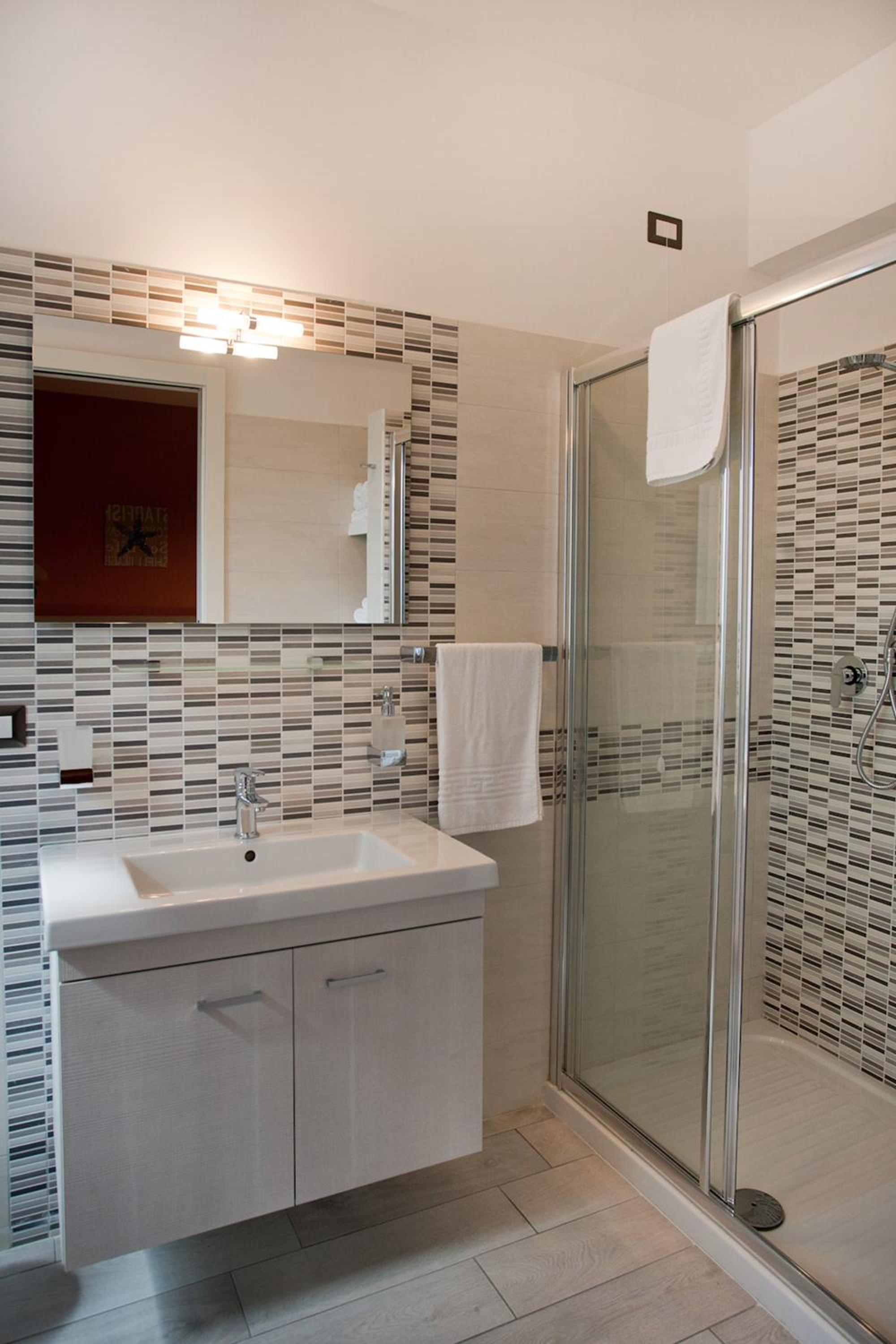 Comfort Quadruple Room - Photo 2