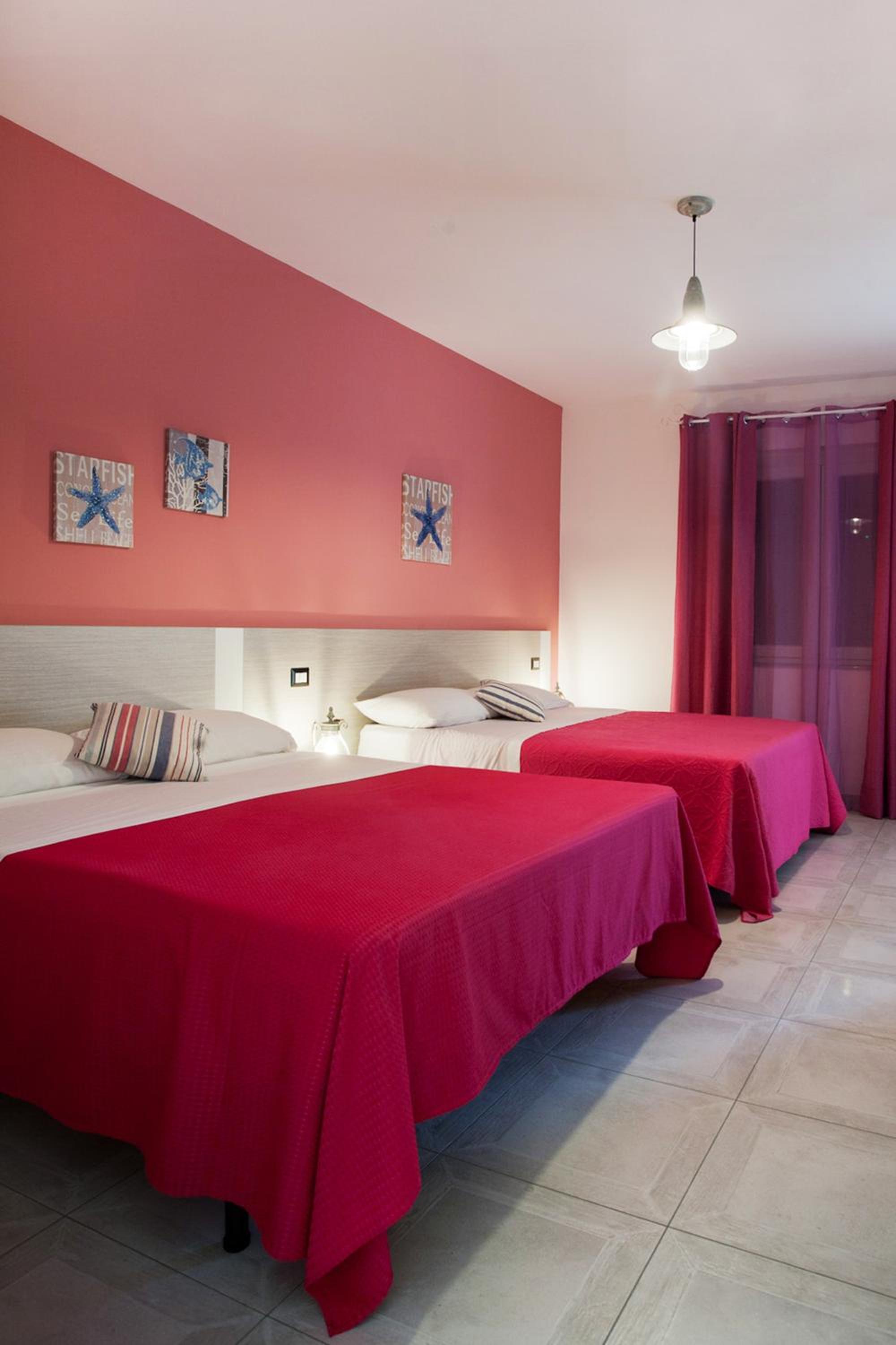 Comfort Quadruple Room - Photo 13