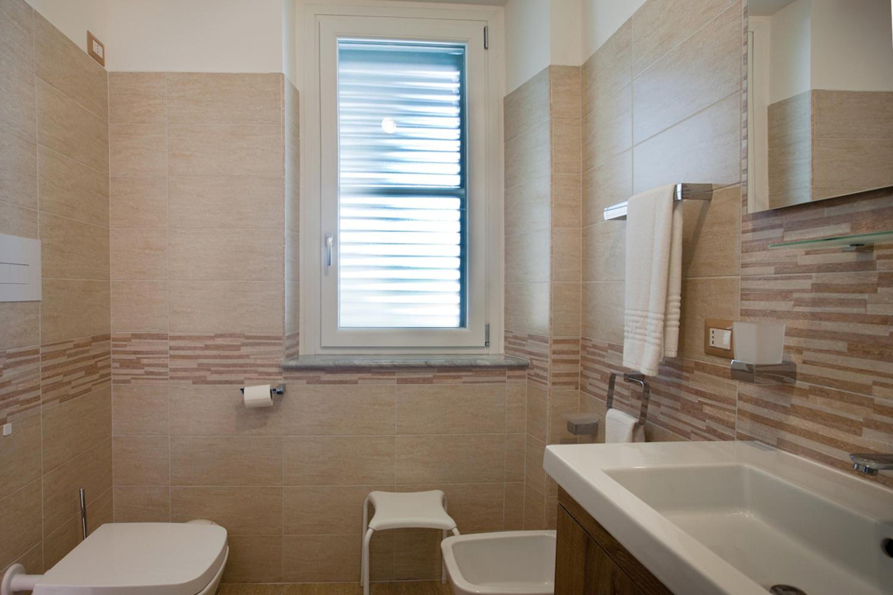 Comfort Quadruple Room - Photo 7