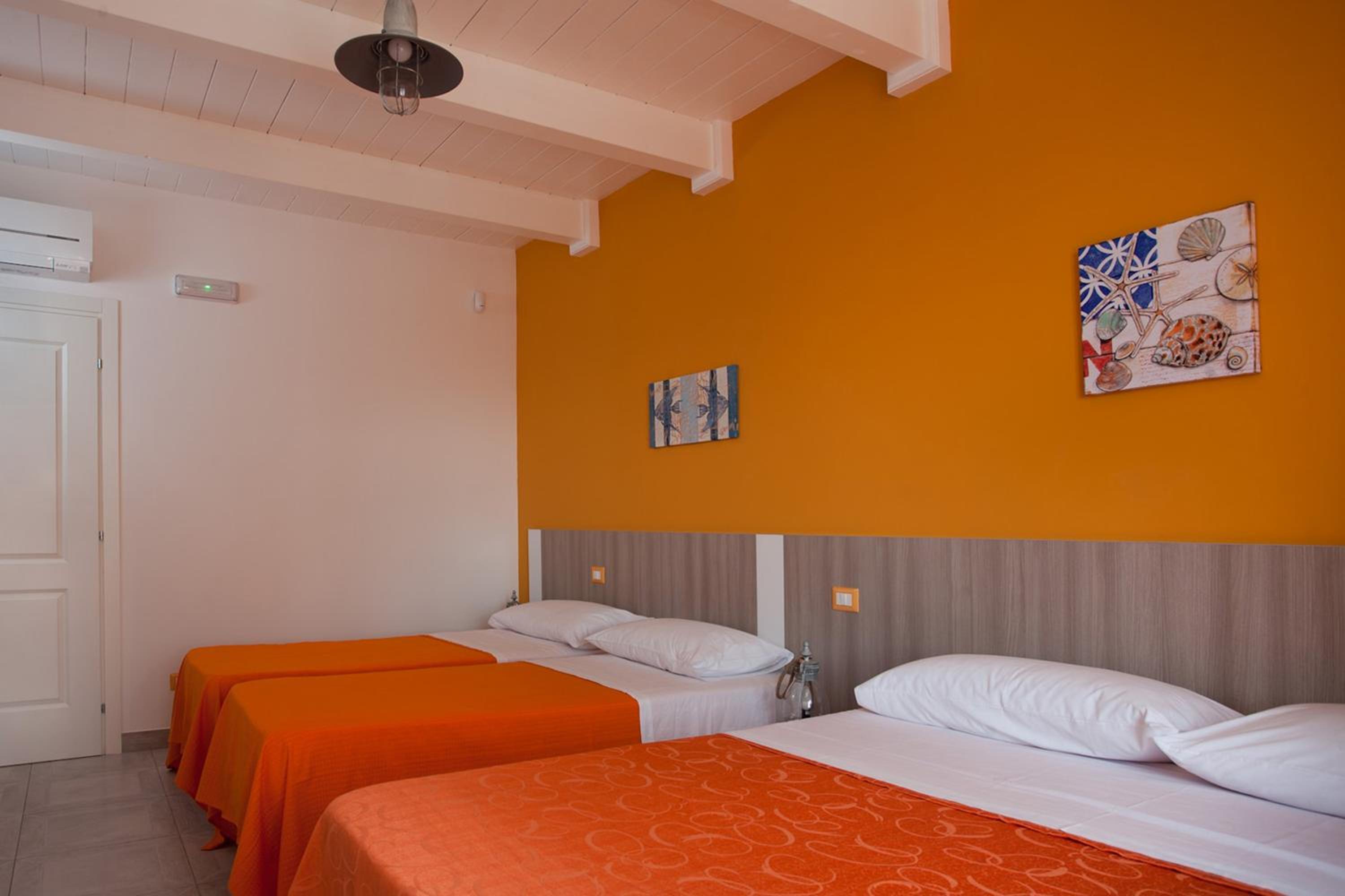 Comfort Quadruple Room - Photo 3