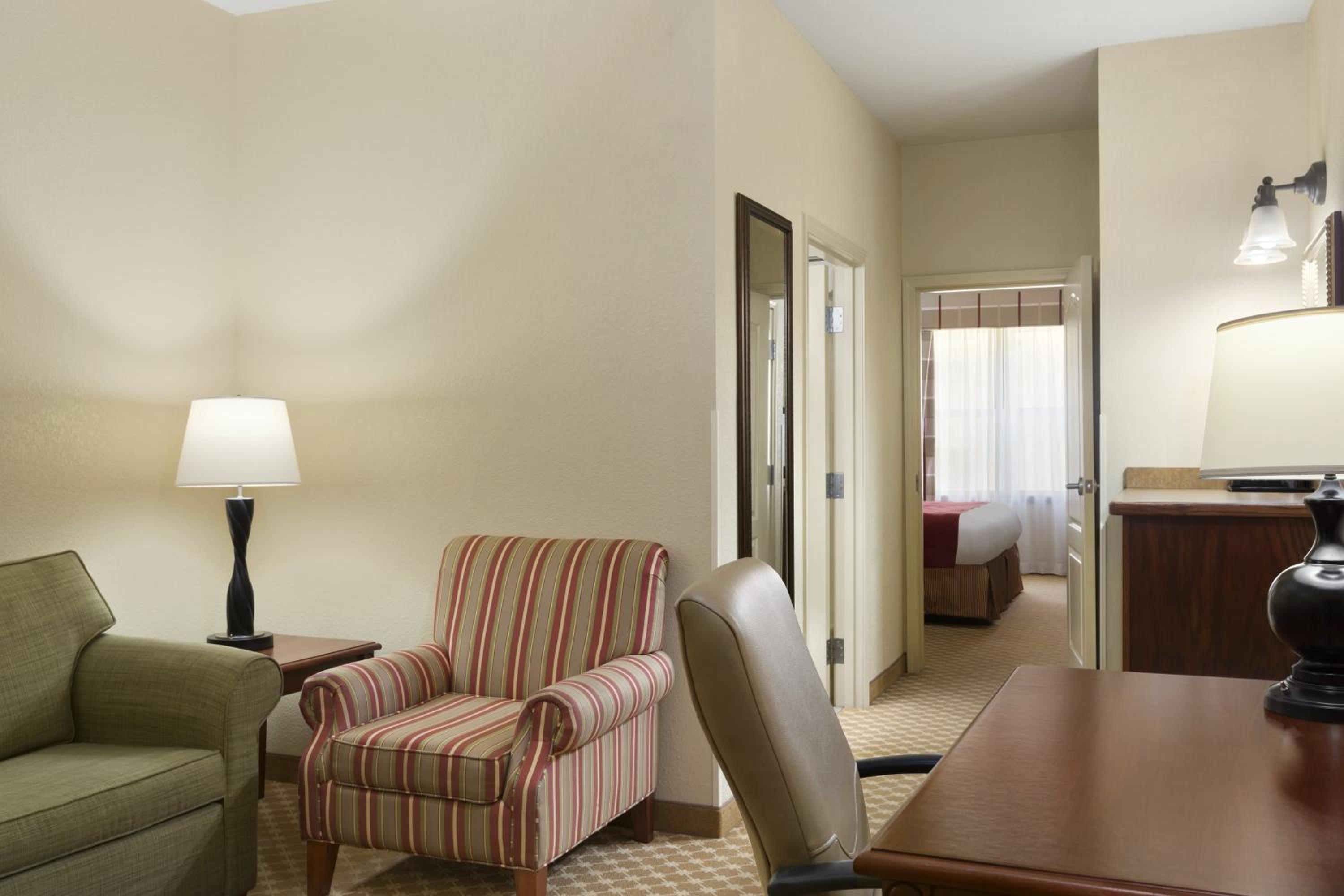 One-Bedroom Suite