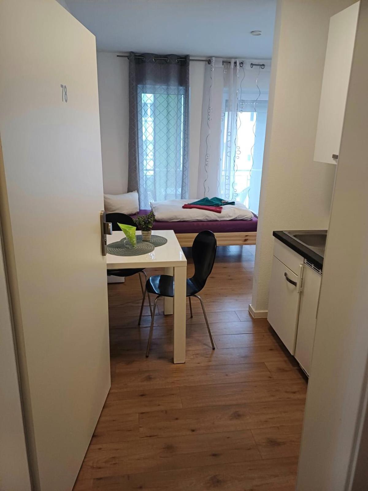 One-Bedroom Apartment photo 3