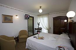 Triple Room - Photo 1