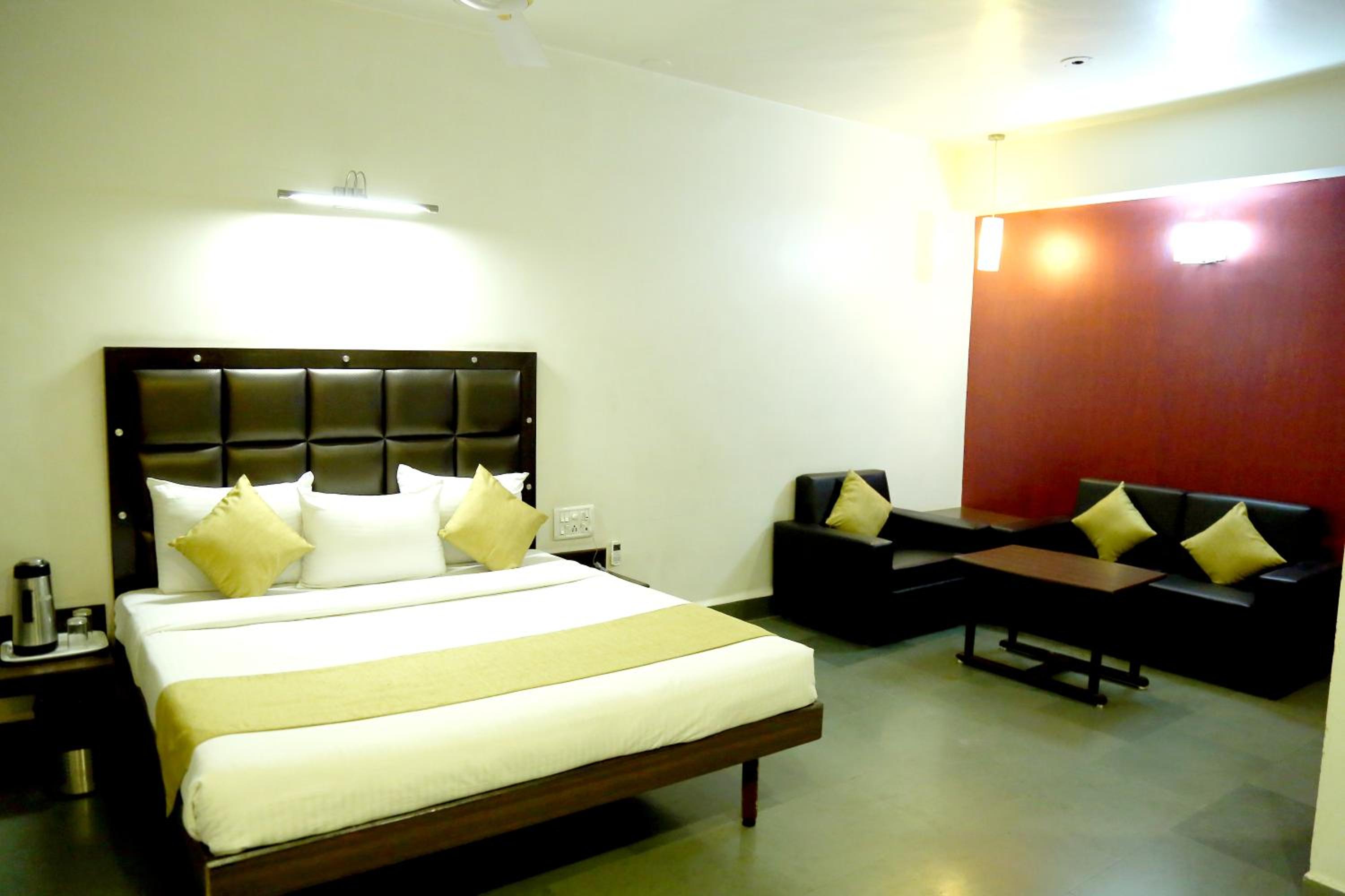 Superior King Room
