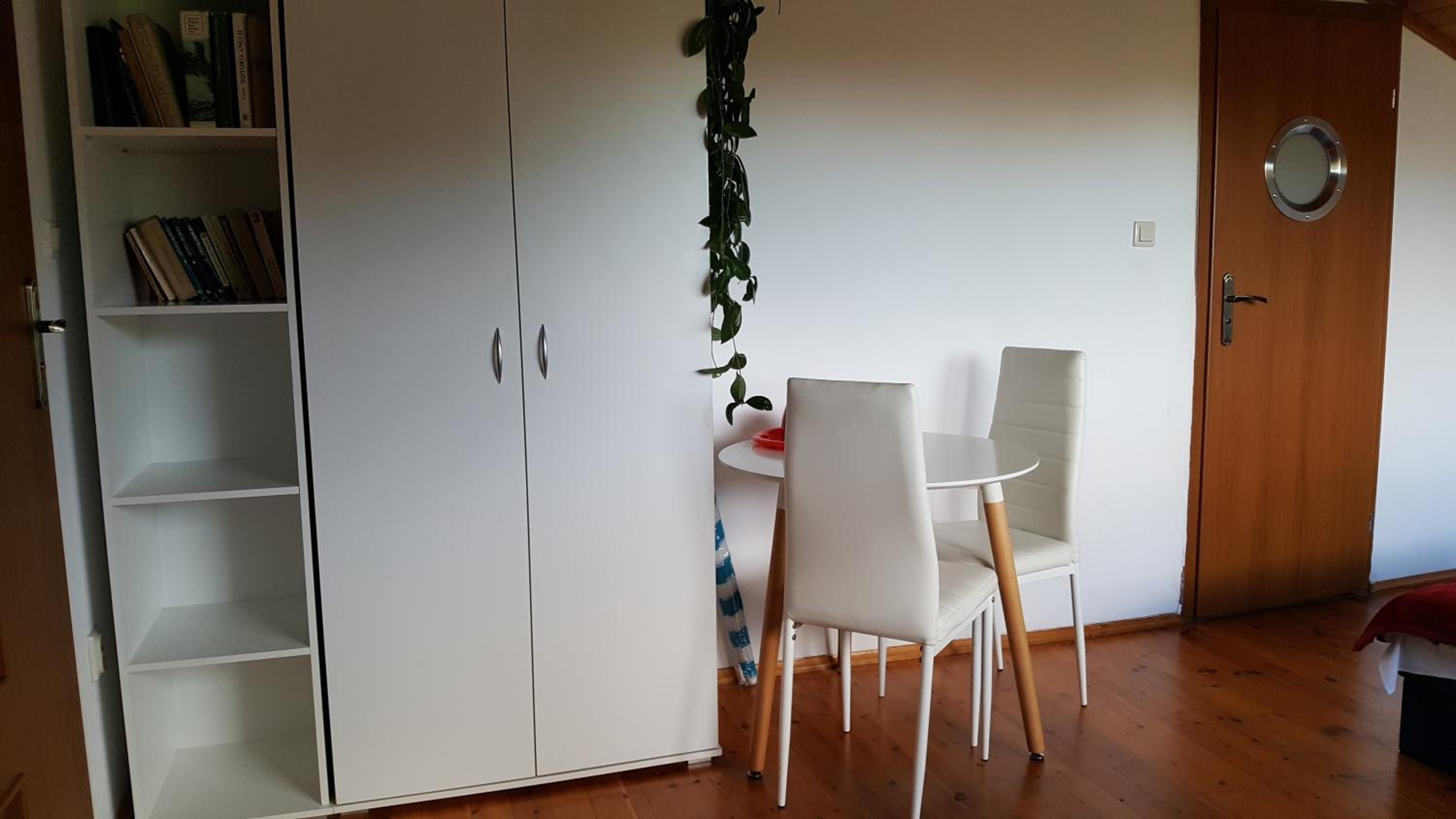Double Room with Bathroom and Balcony photo 2