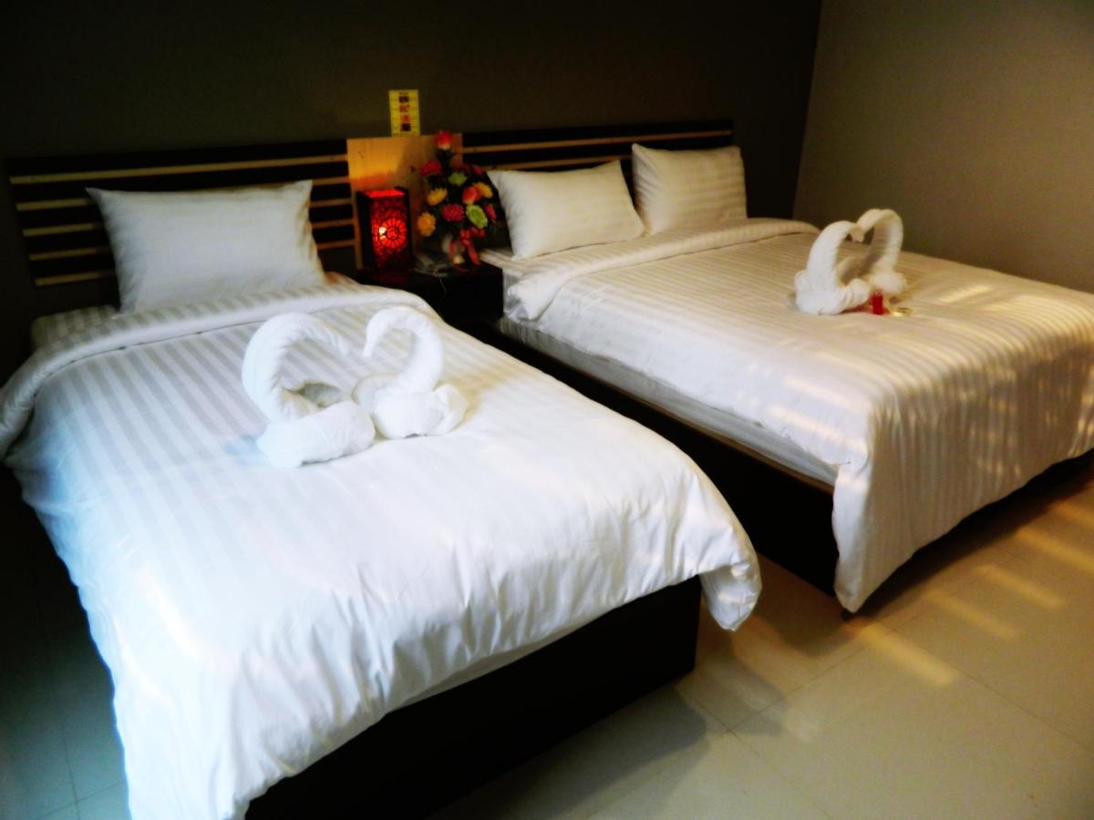 Superior triple Room - Round Trip Transfer photo 3