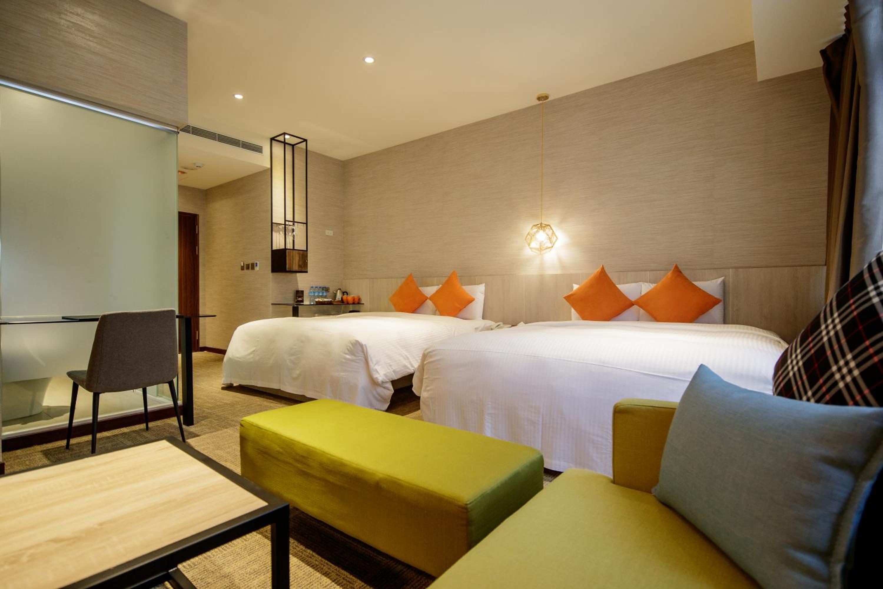 Deluxe Quadruple Room photo 2