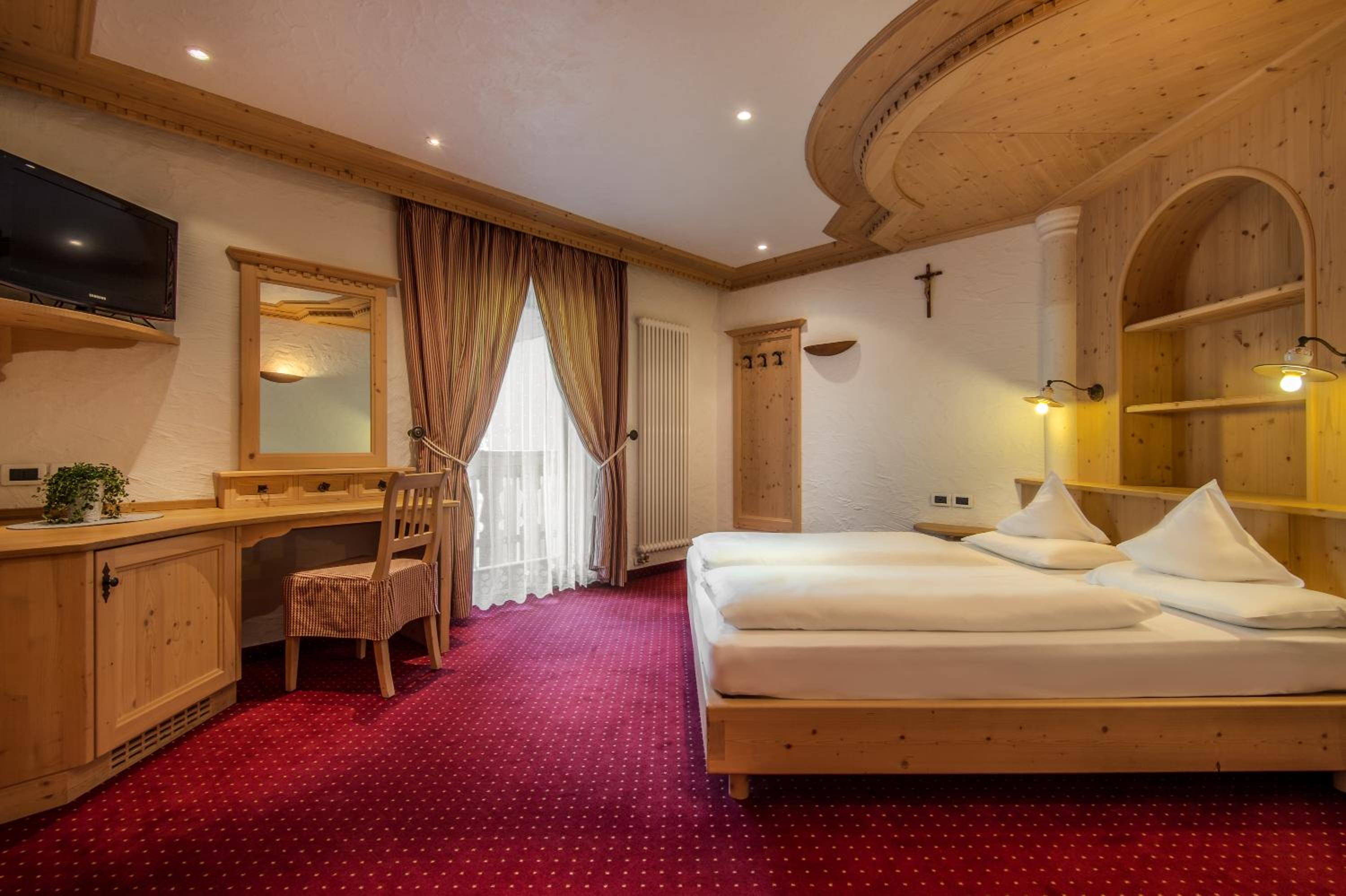 Standard Double Room - Photo 1
