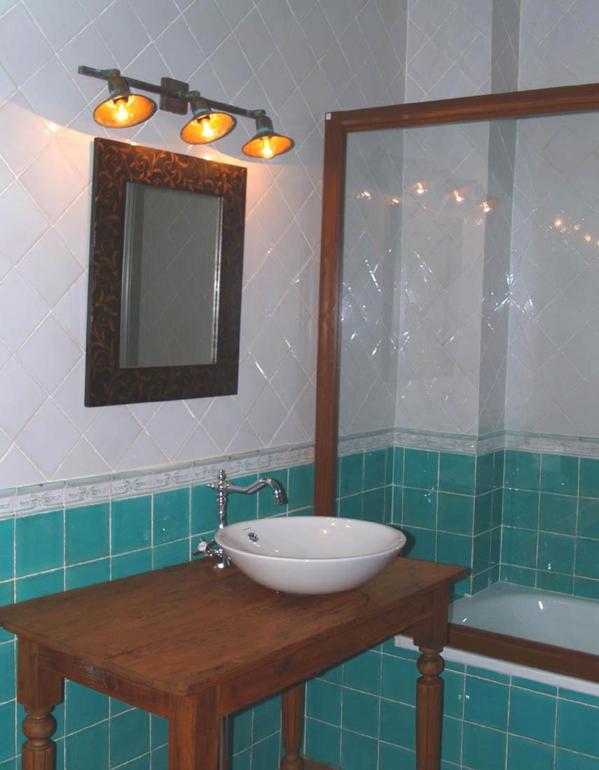 Four-Bedroom House photo 3