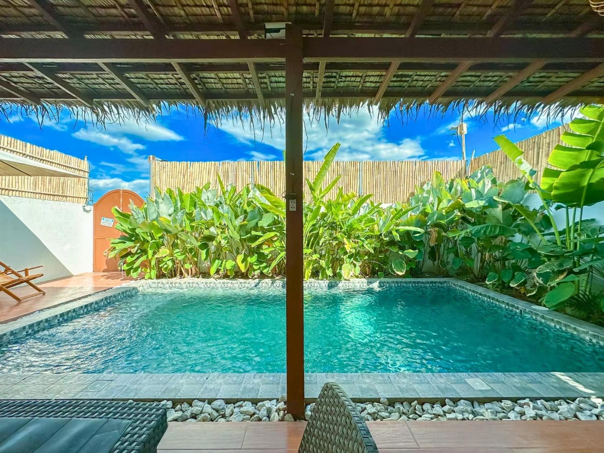 Suite with Private Pool