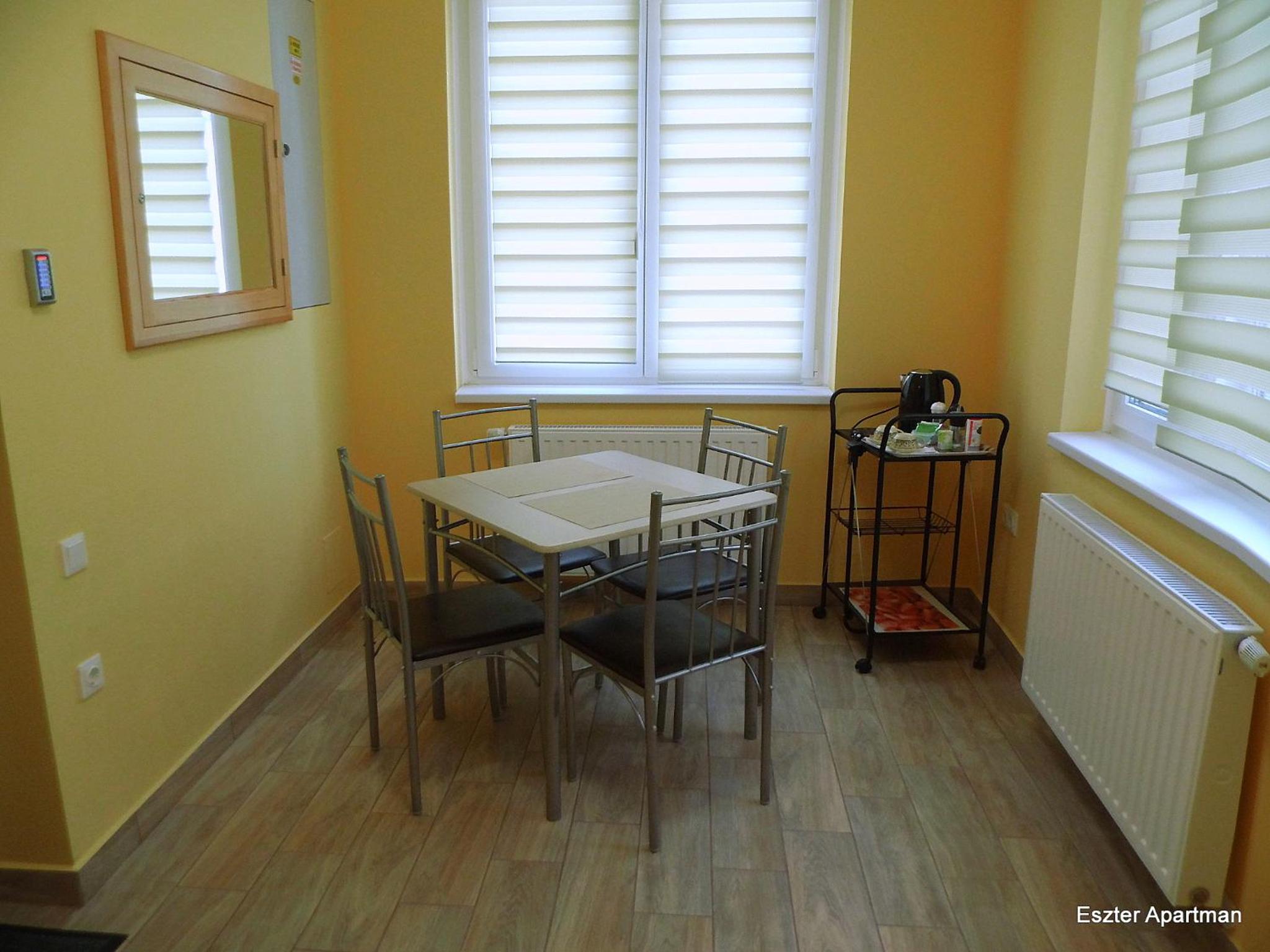Deluxe Double Room with Shower - Photo 4
