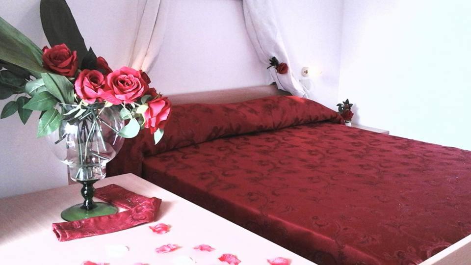Budget Twin Room - Photo 7
