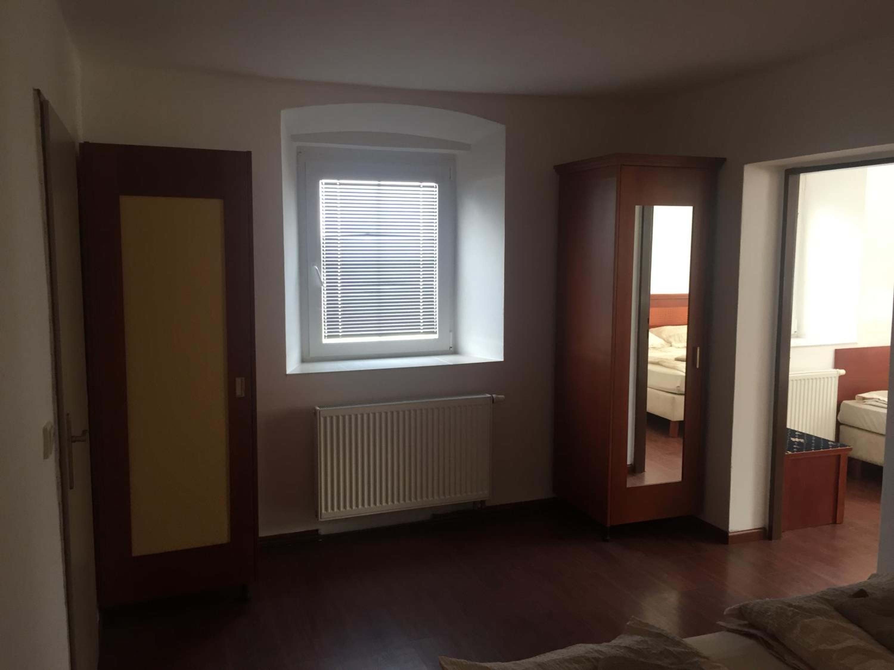 Two-Bedroom Apartment - Photo 8
