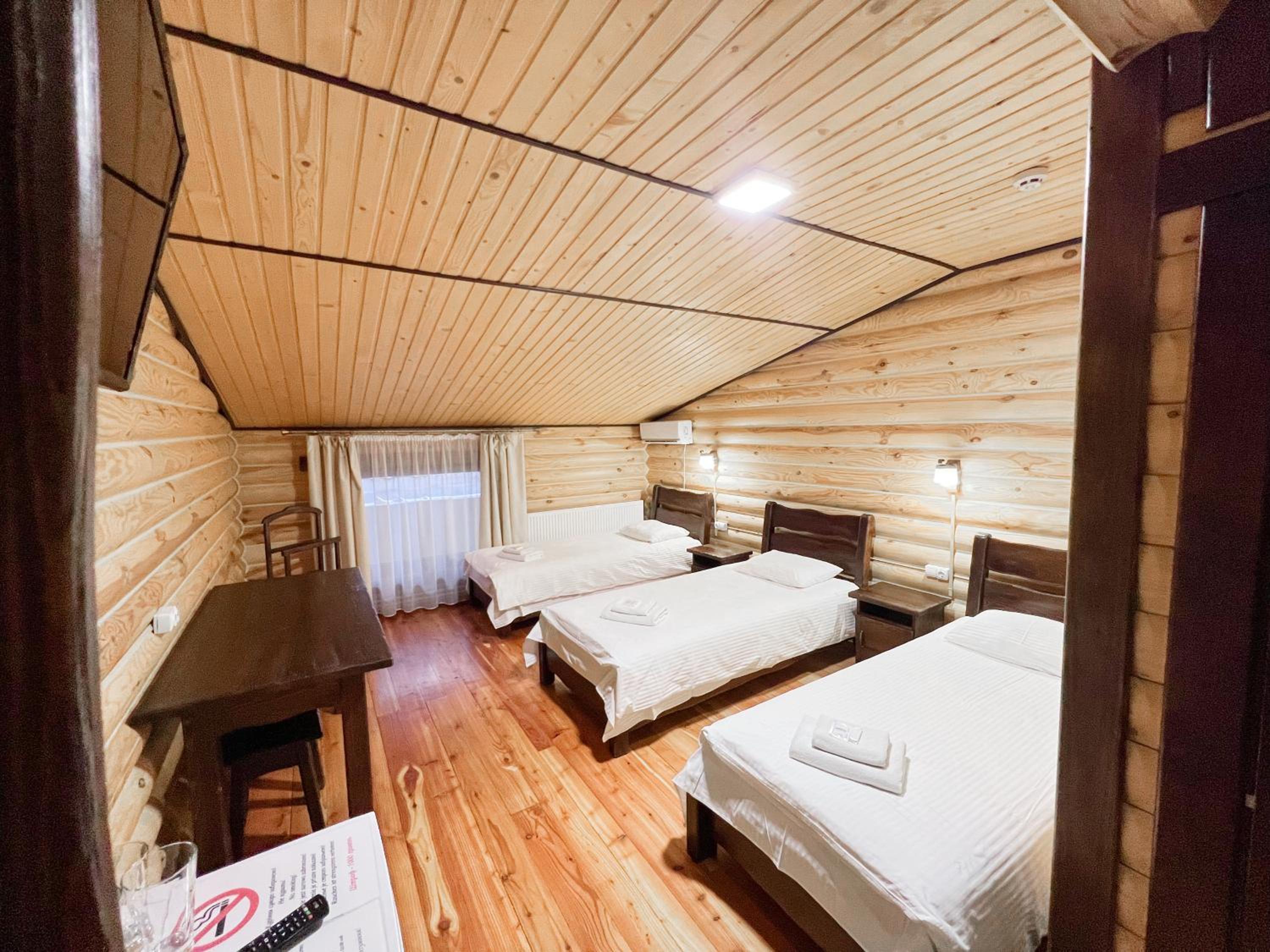 Triple Room