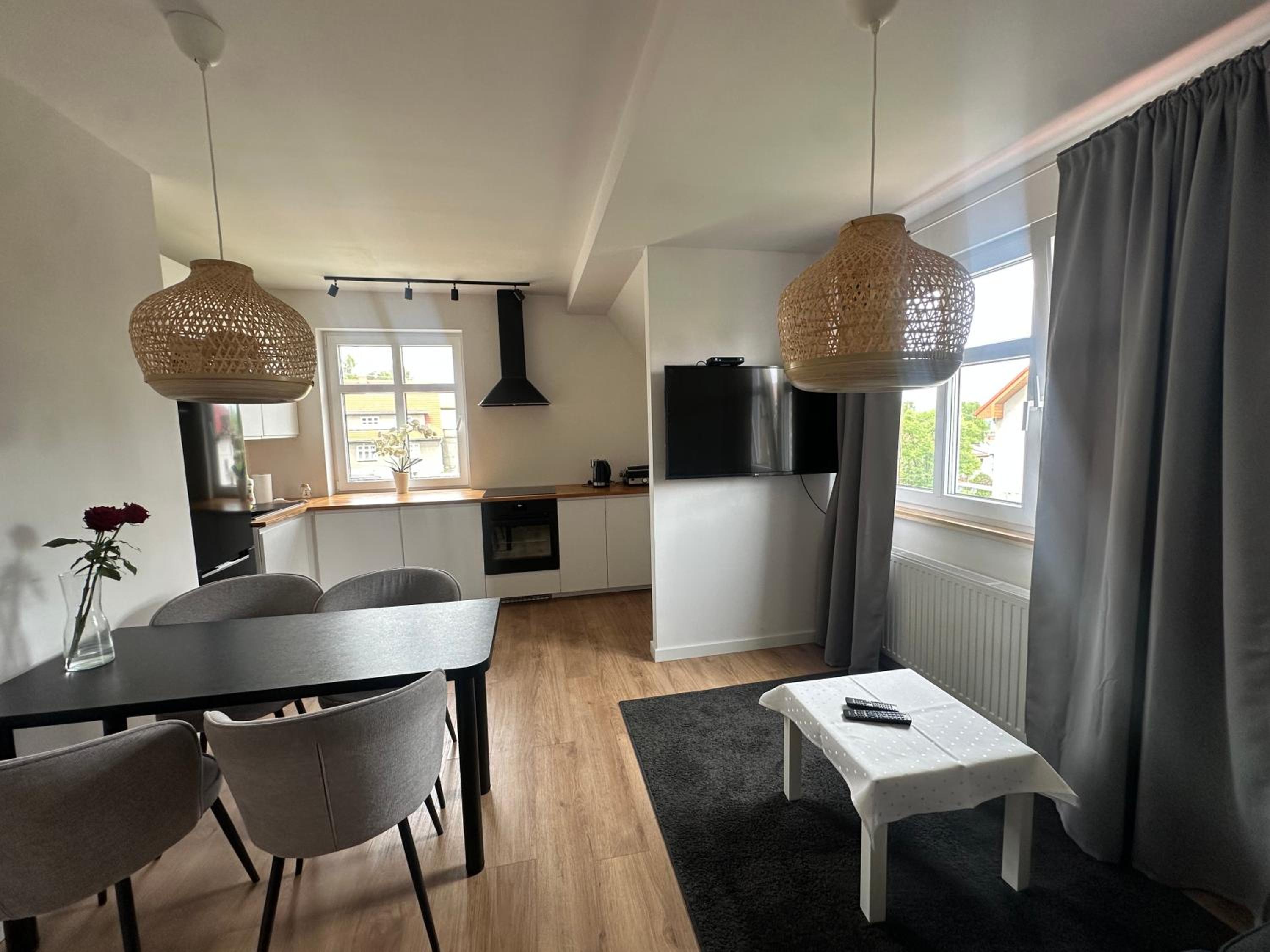 Two-Bedroom Deluxe Apartment with Balcony