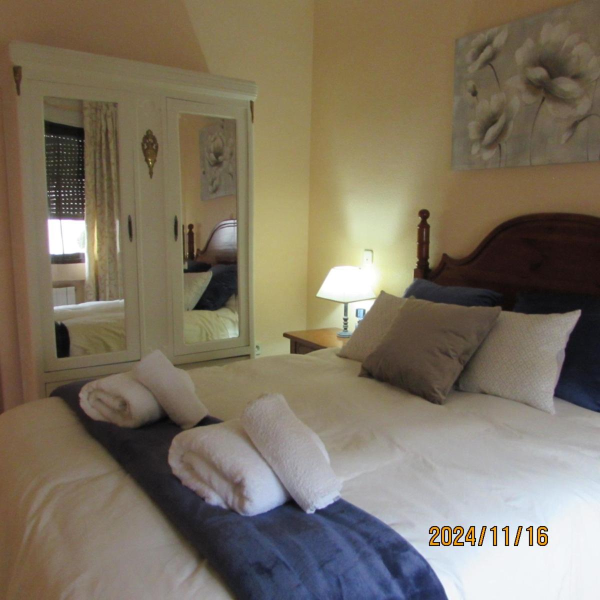 Double or Twin Room photo 2