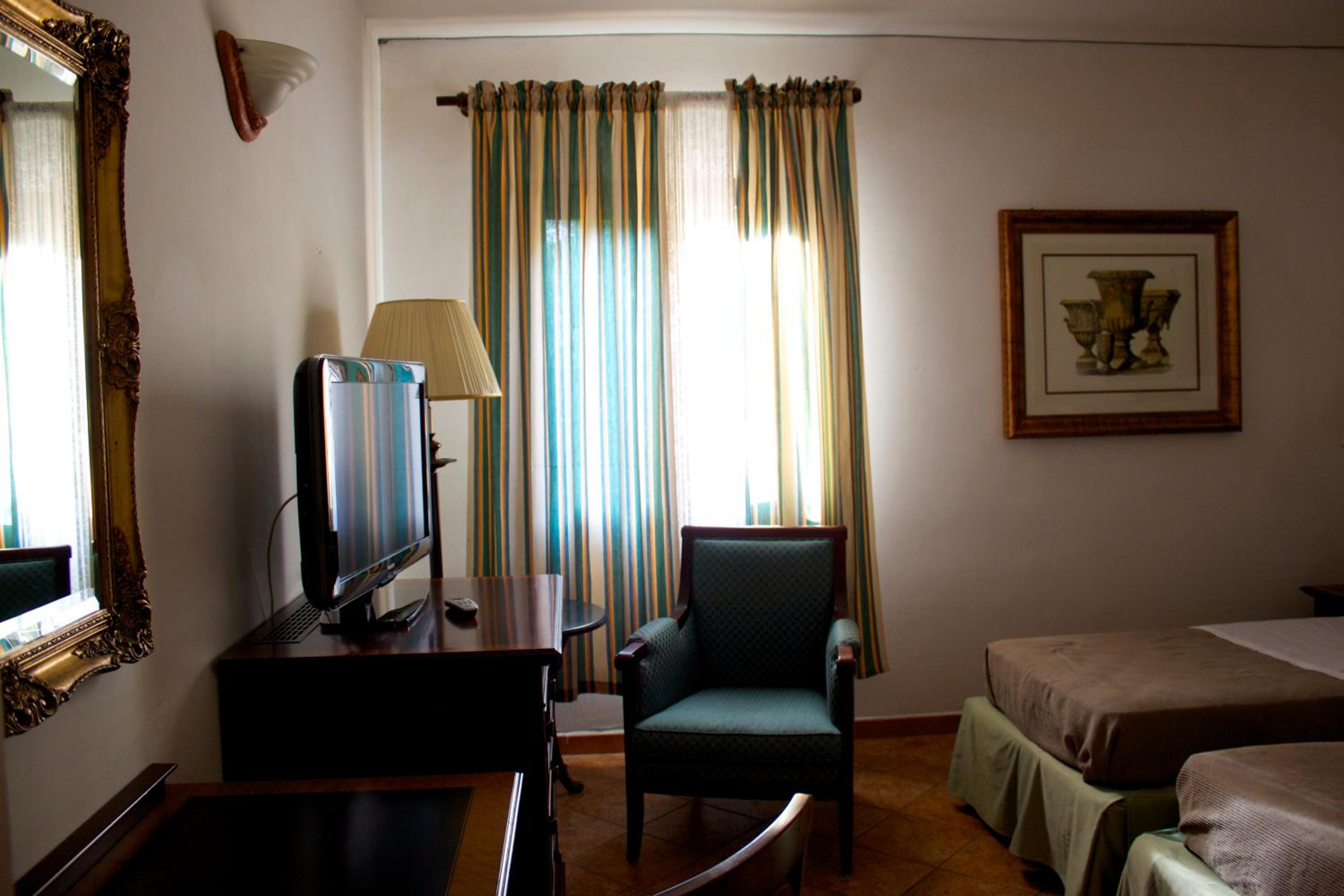 Twin Room photo 1