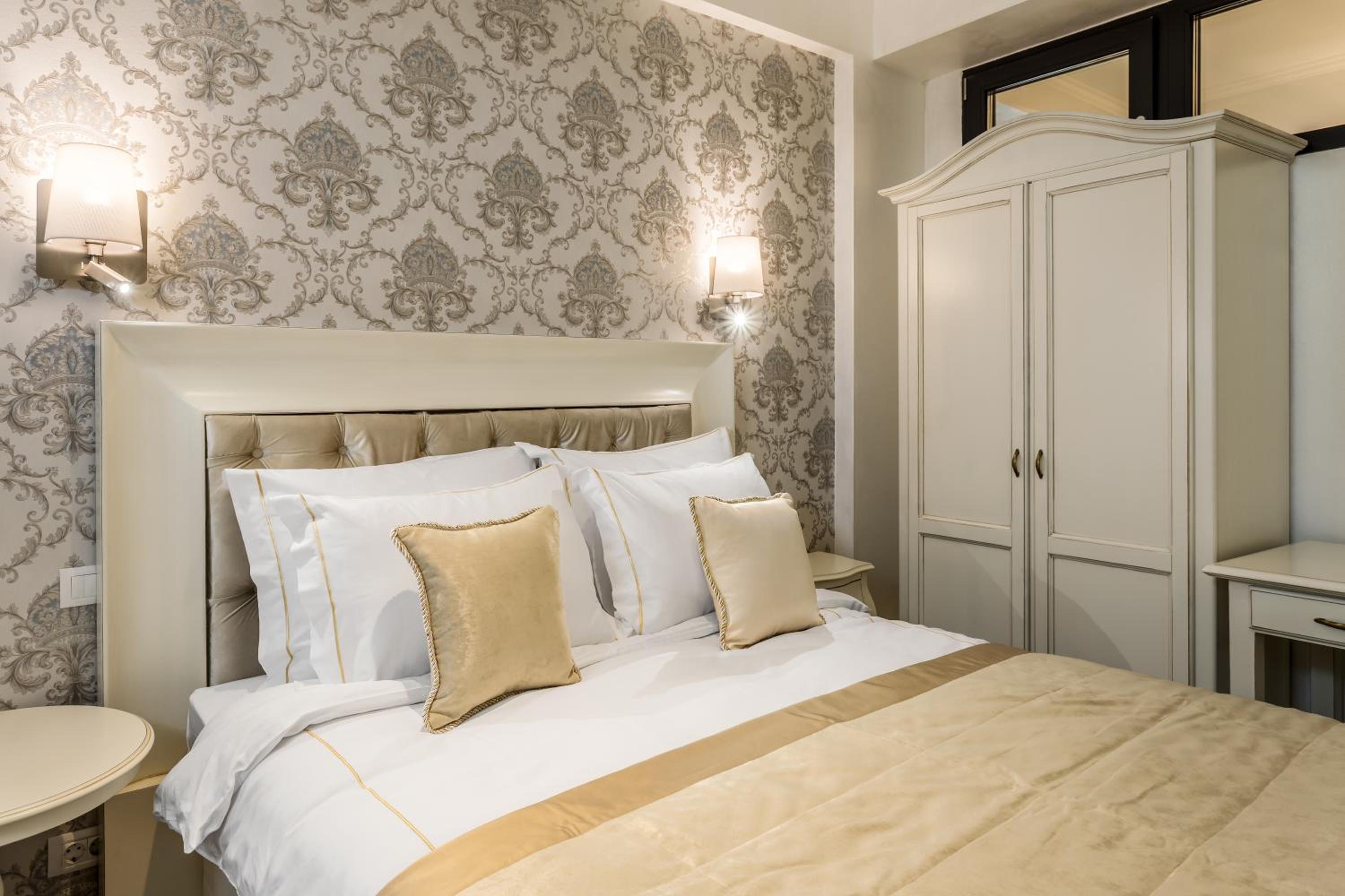 Historic Junior Suite photo 1