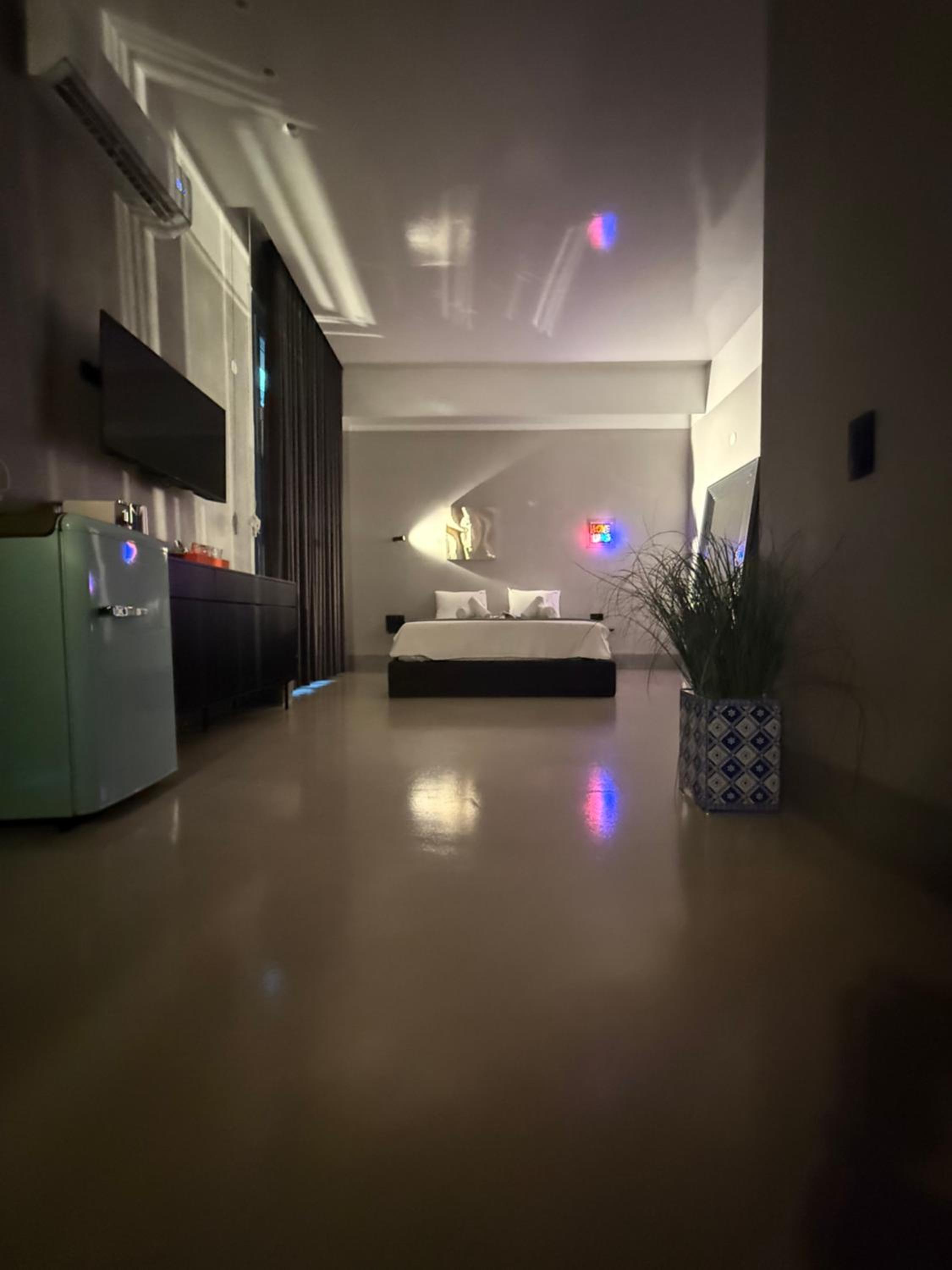 Large Double Room