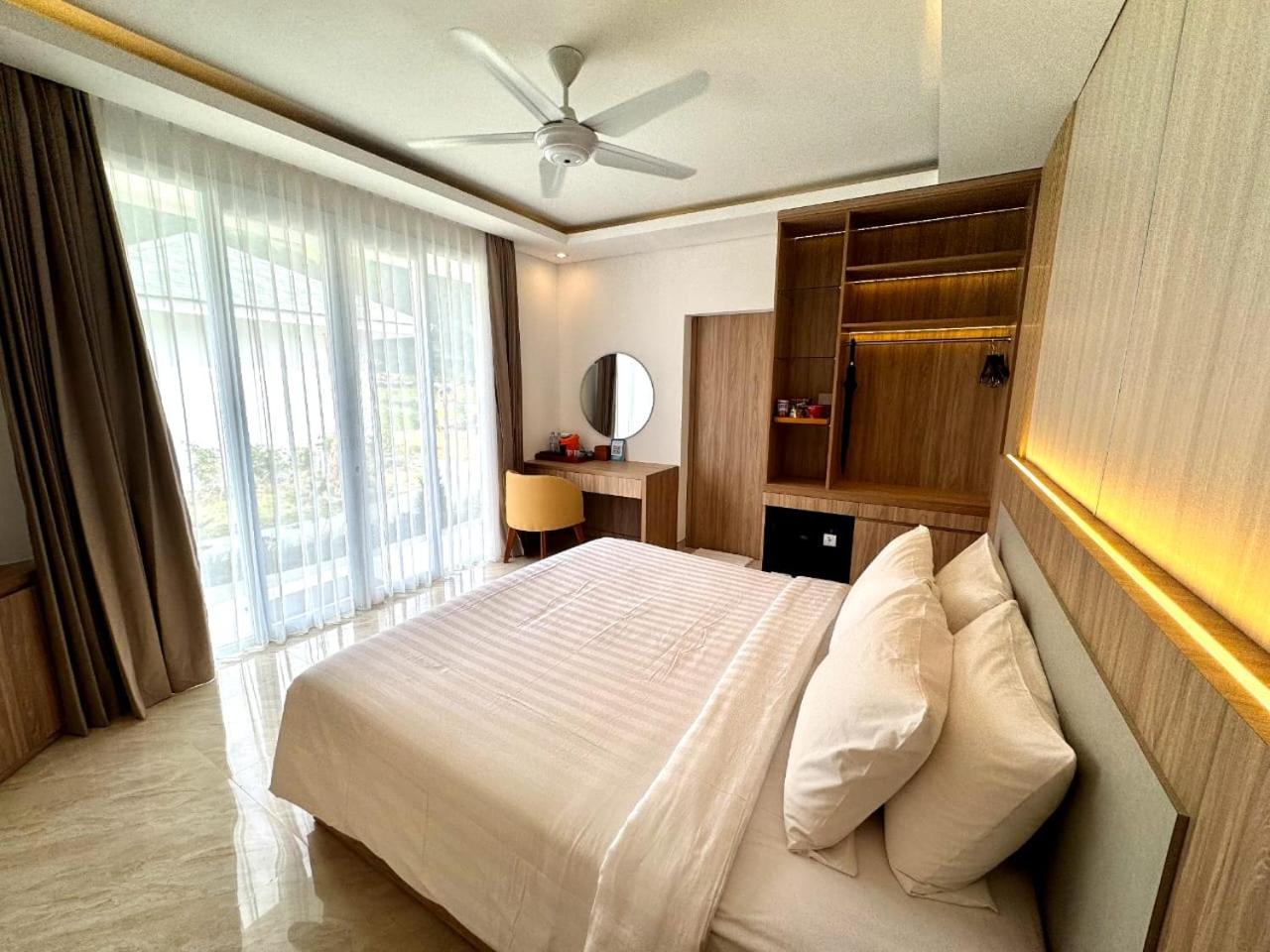 One-Bedroom Villa