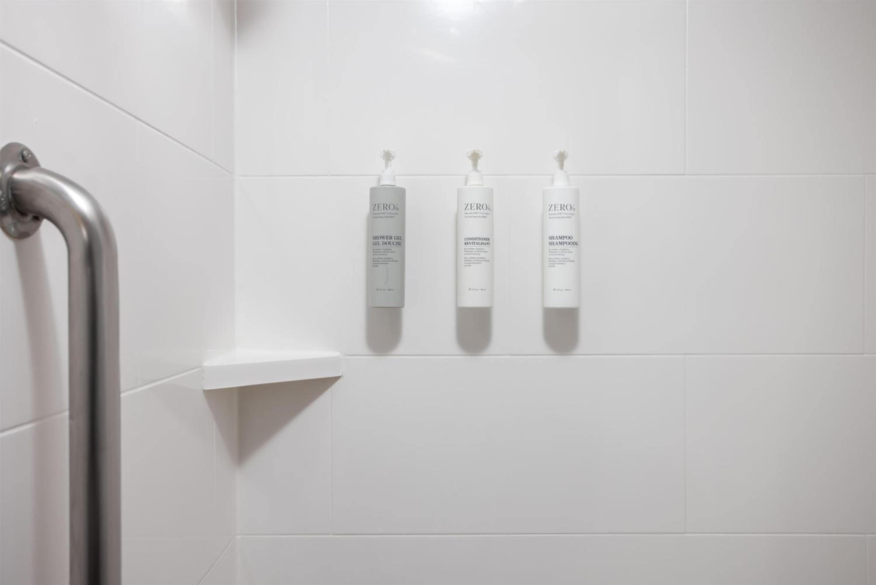 King Room - Mobility Access/Non-Smoking - Photo 1